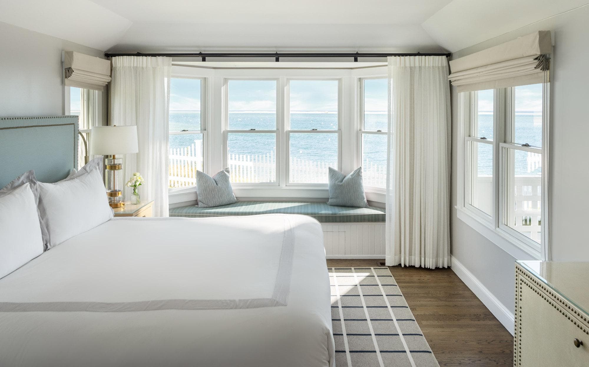Deluxe Cottage Room