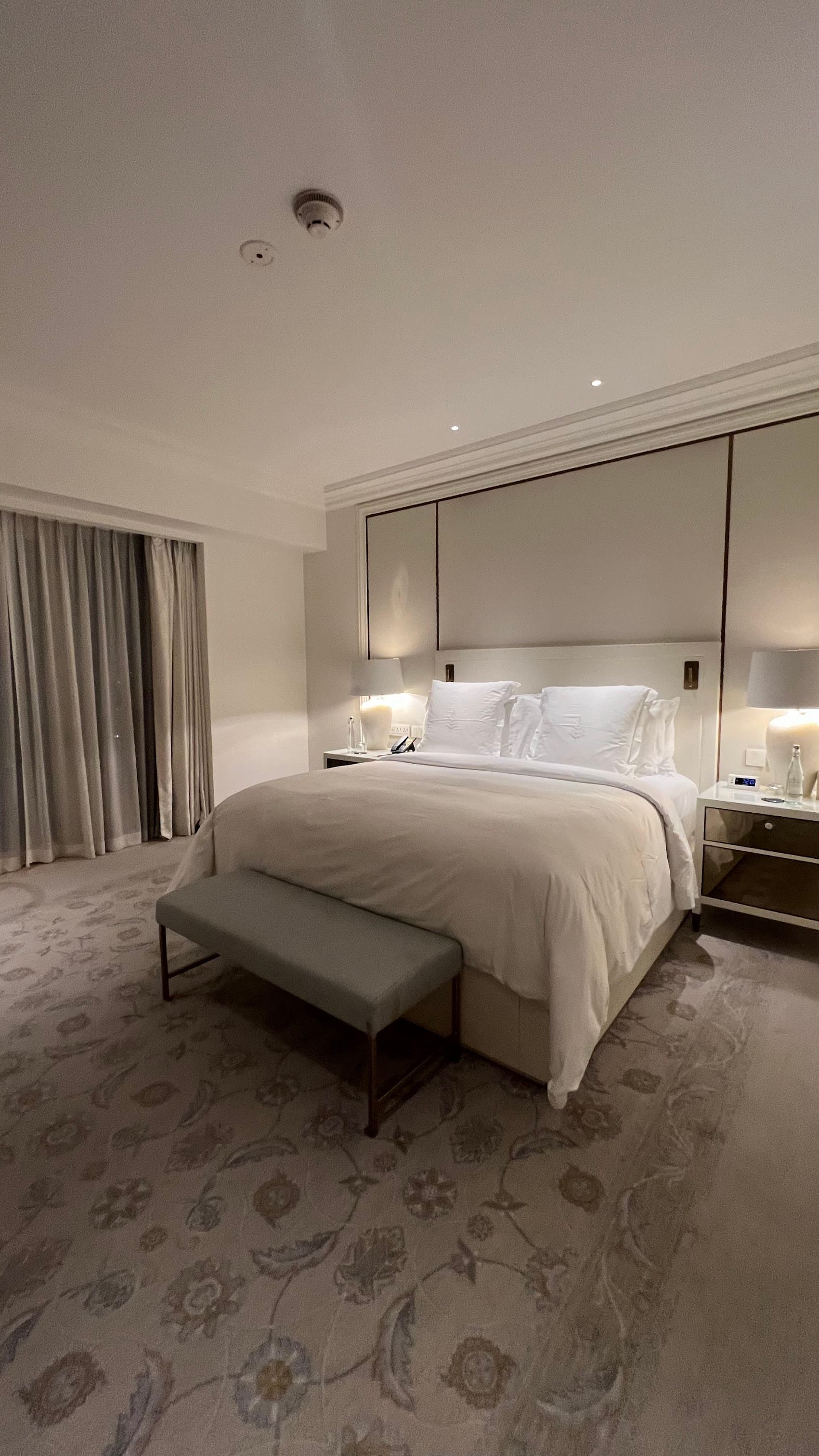 Executive Sea-View Suite