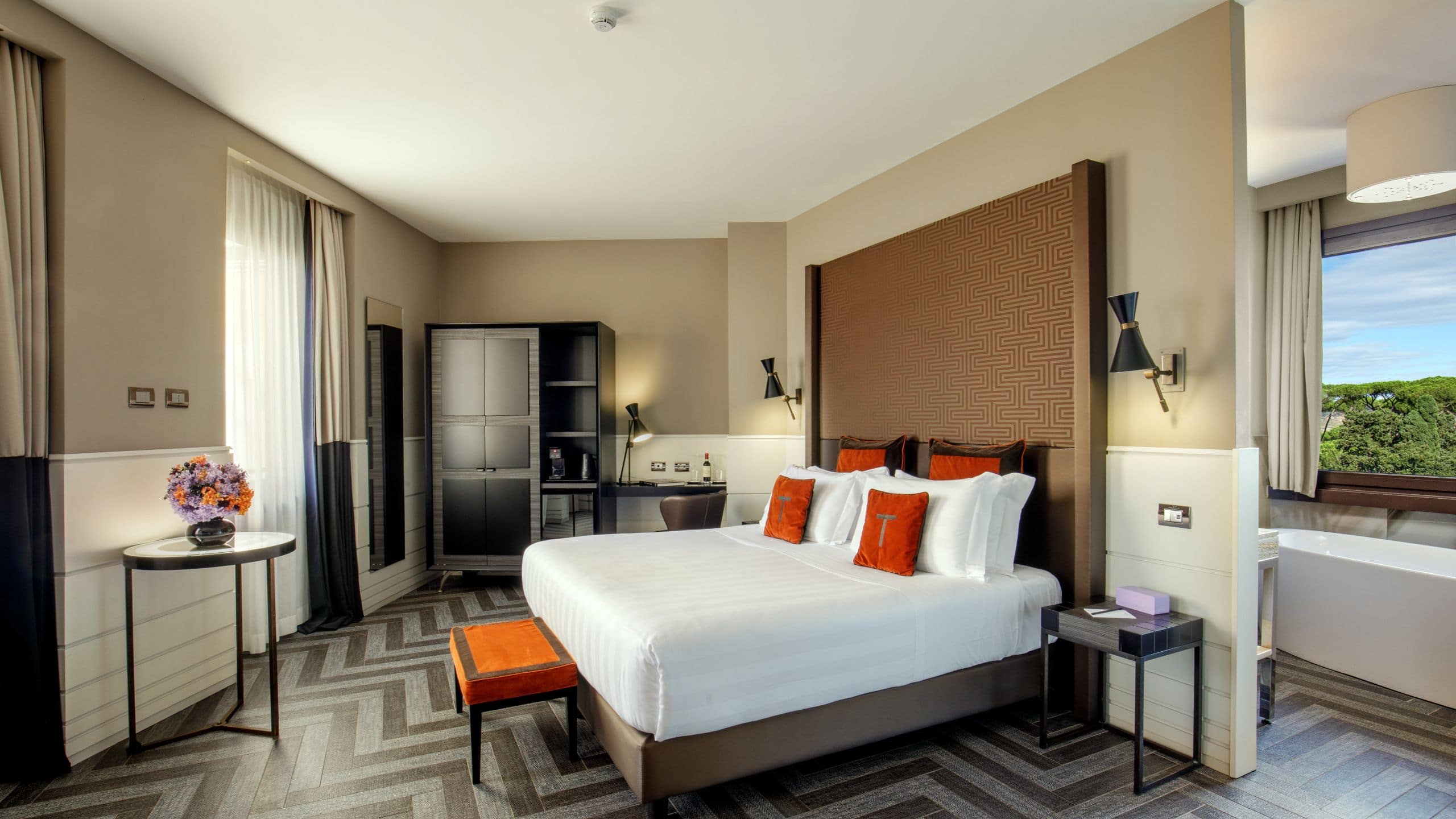1 King Bed Family Room