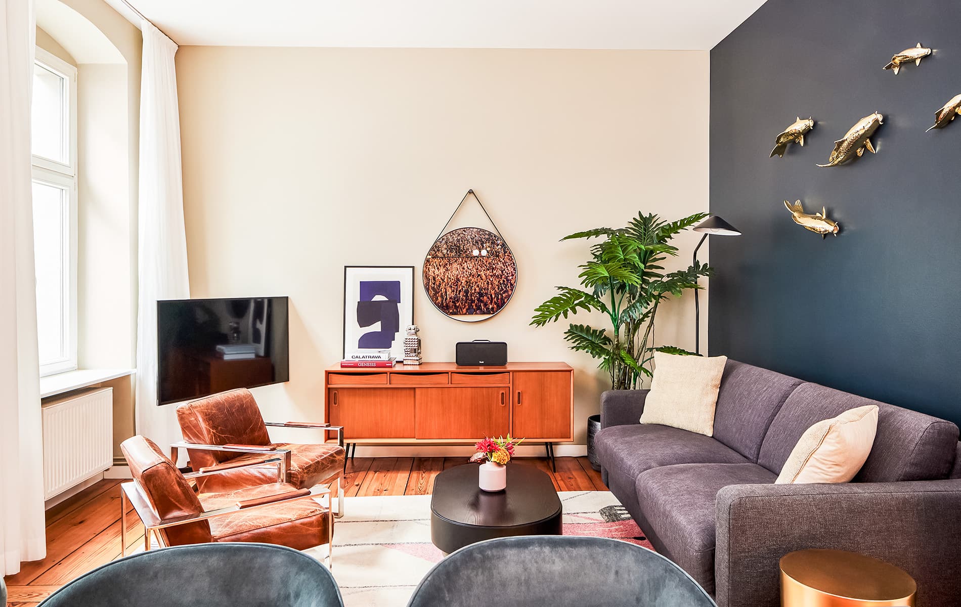 M Apartment