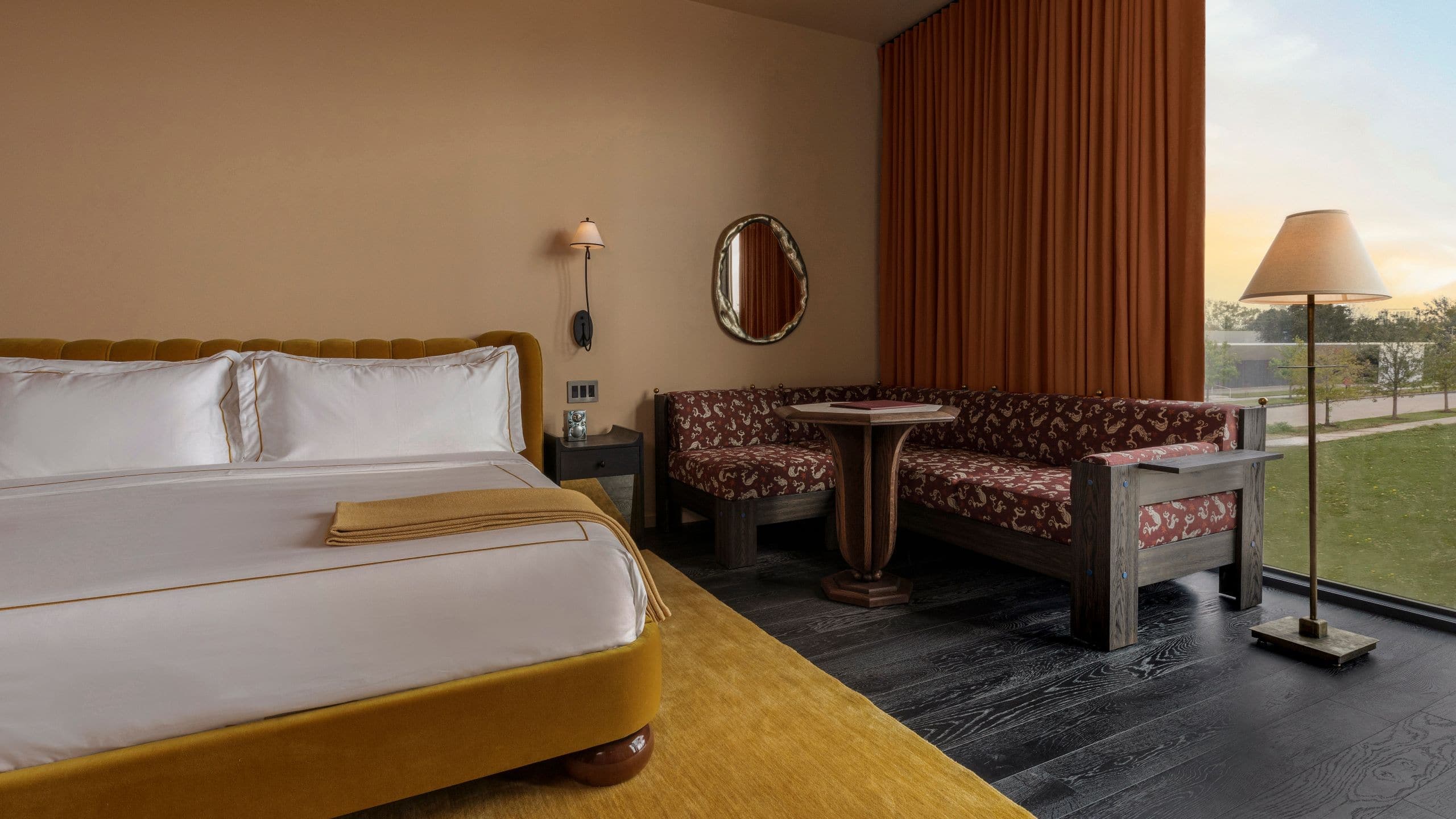 Deluxe King with Terrace