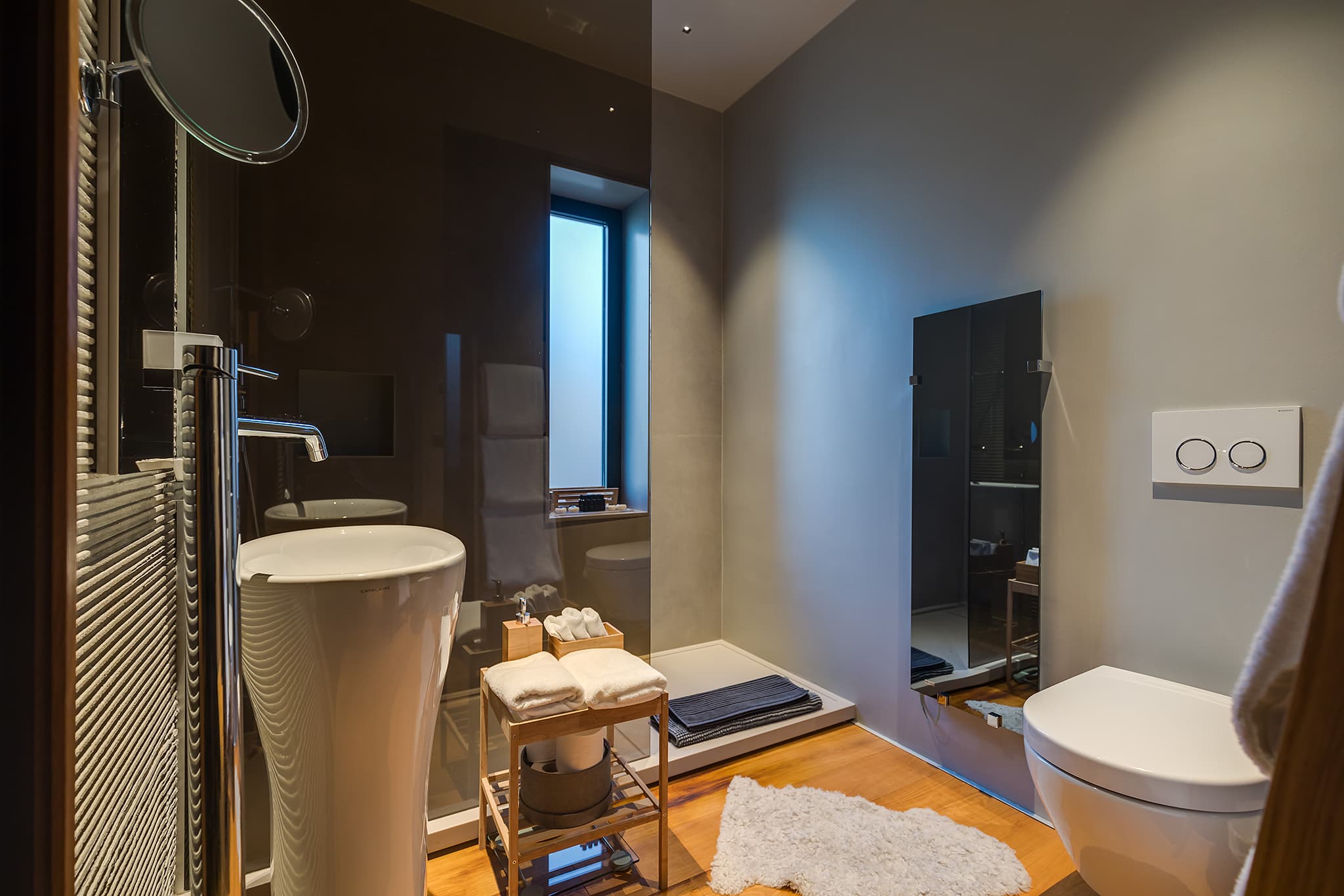 Deluxe City Suite