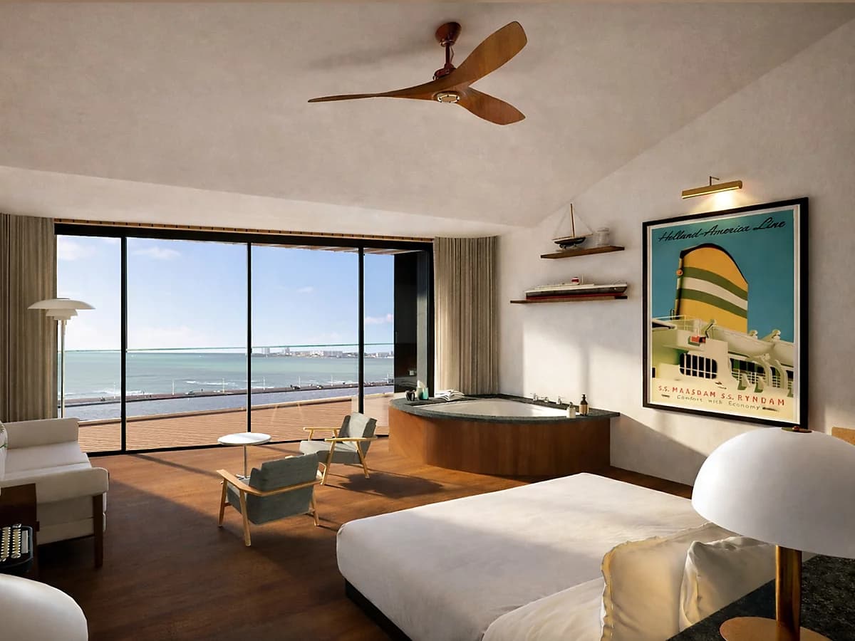 Superior Room – Pine Forest Side