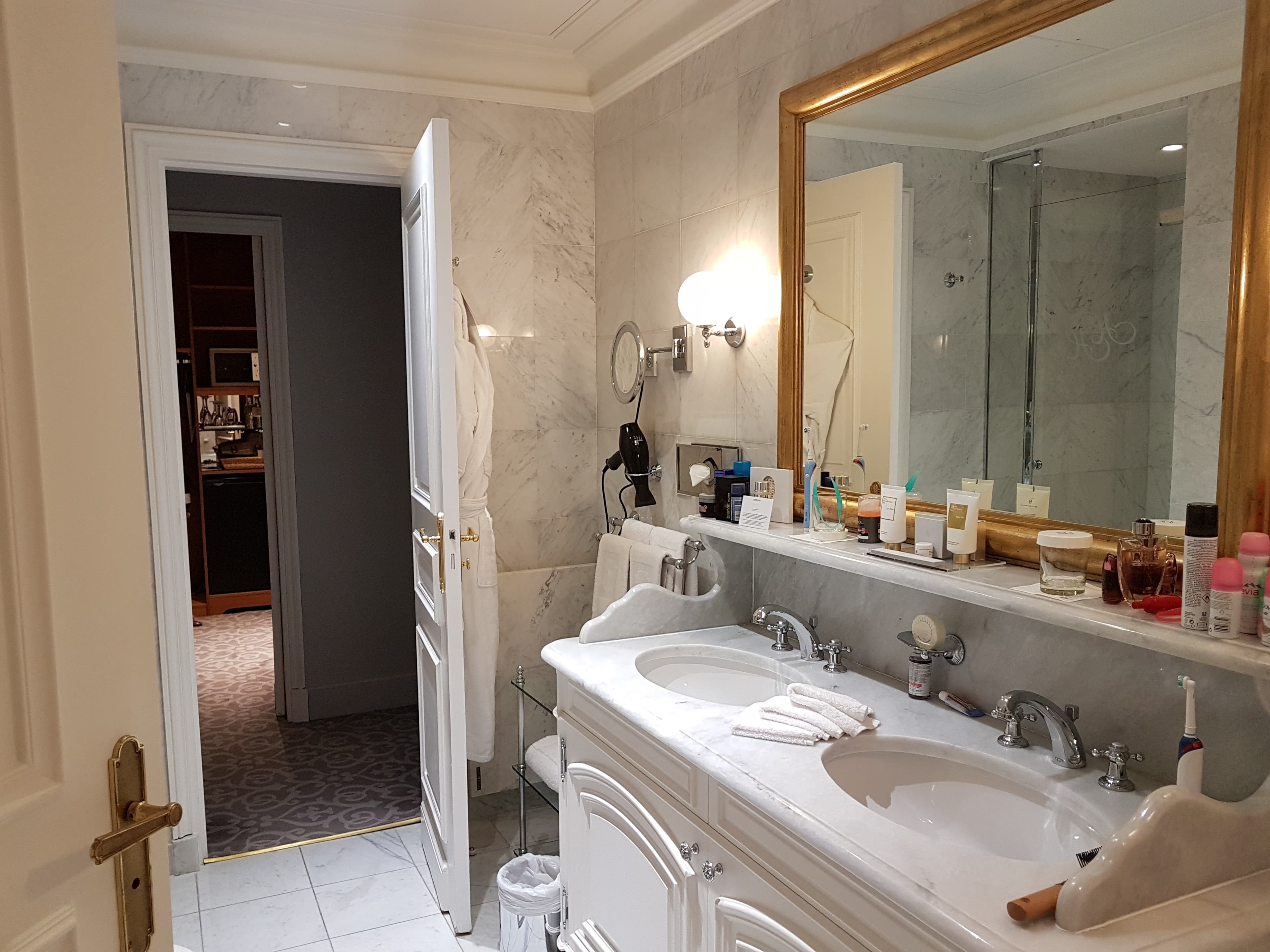 Diamond Suite – Riviera