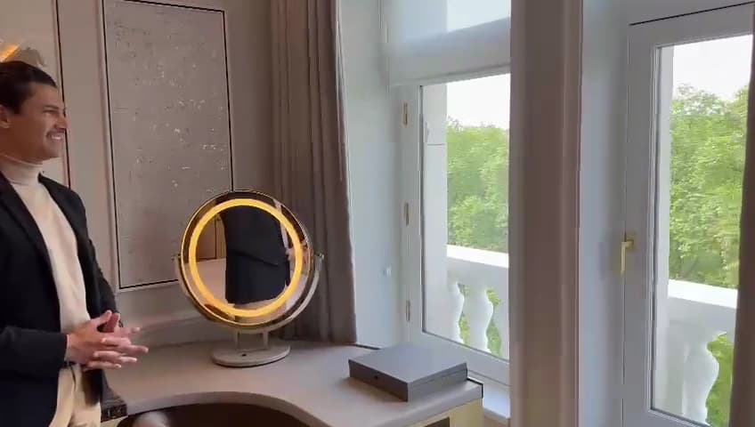 Turret Suite