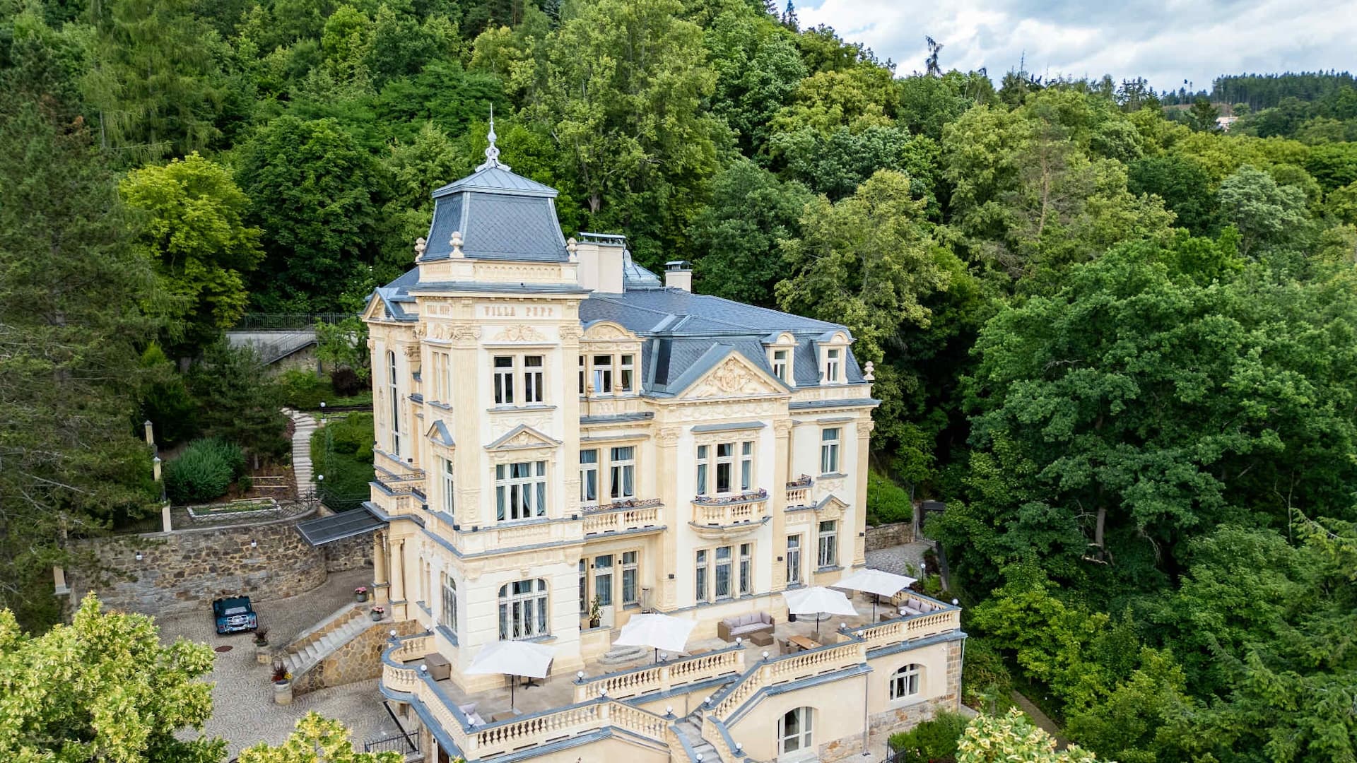Villa Julius a Emma - Luxury Boutique Retreat
