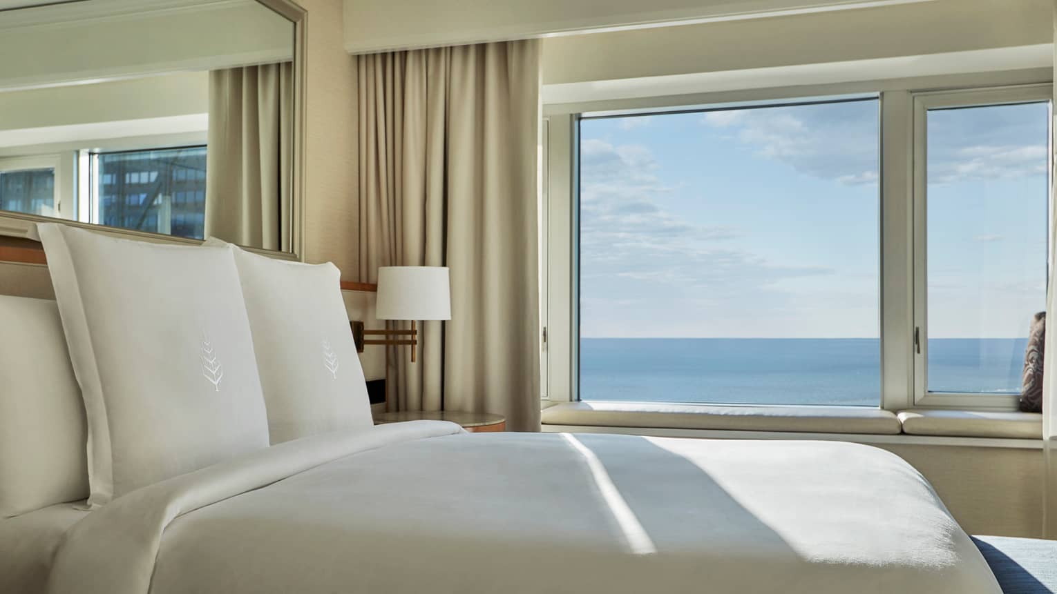 Deluxe One-Bedroom Suite