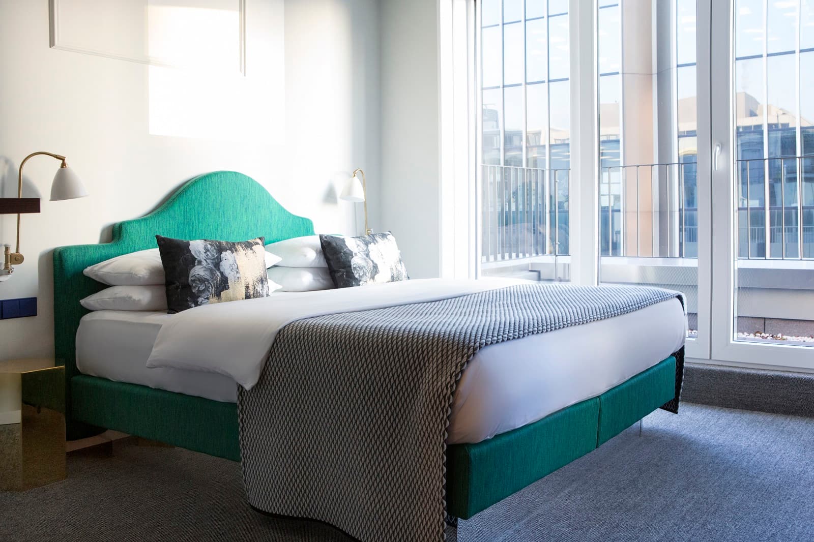 Balcony Room