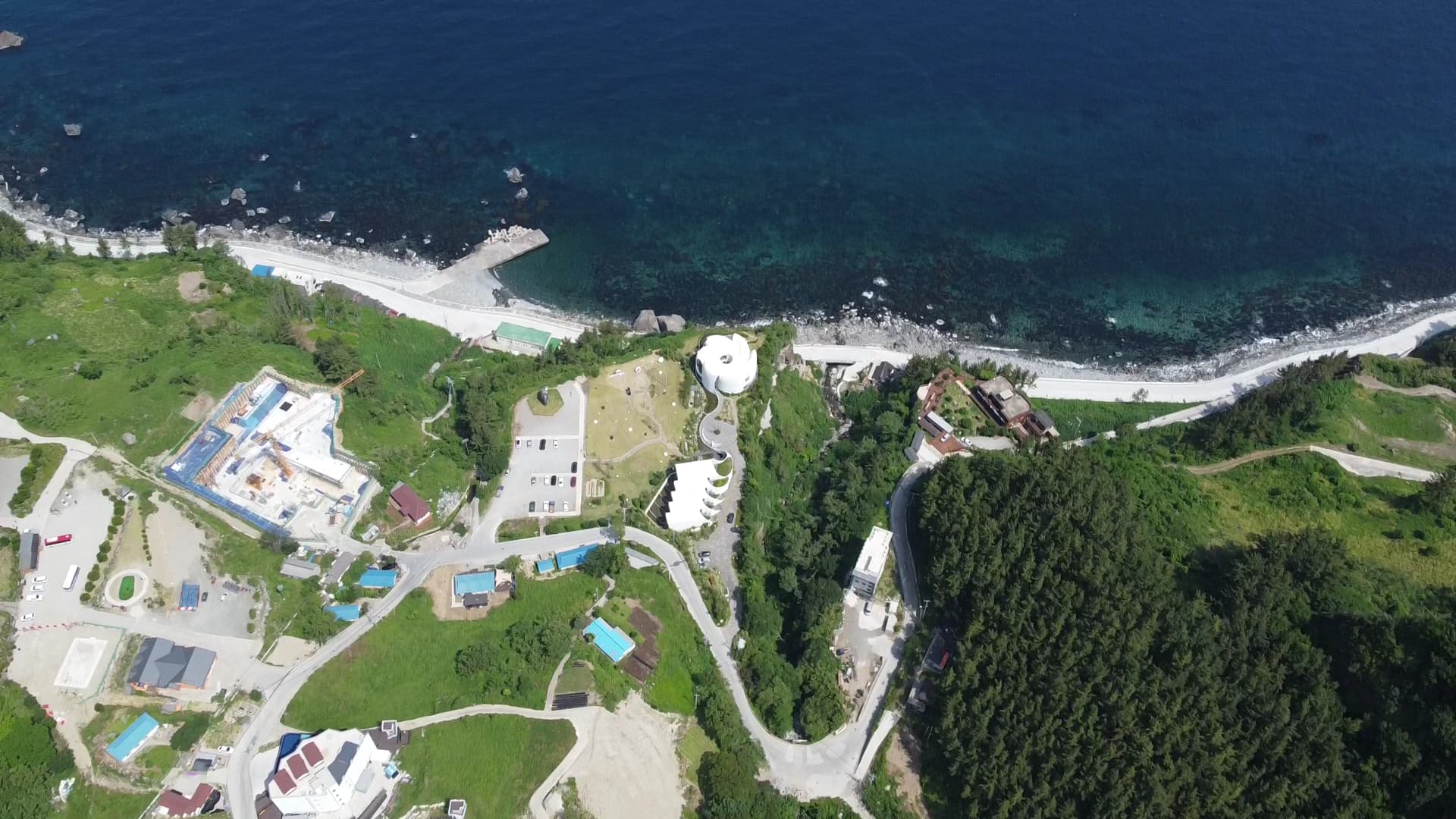Villa Sommet — Sun 8–10 (筍 8-10)