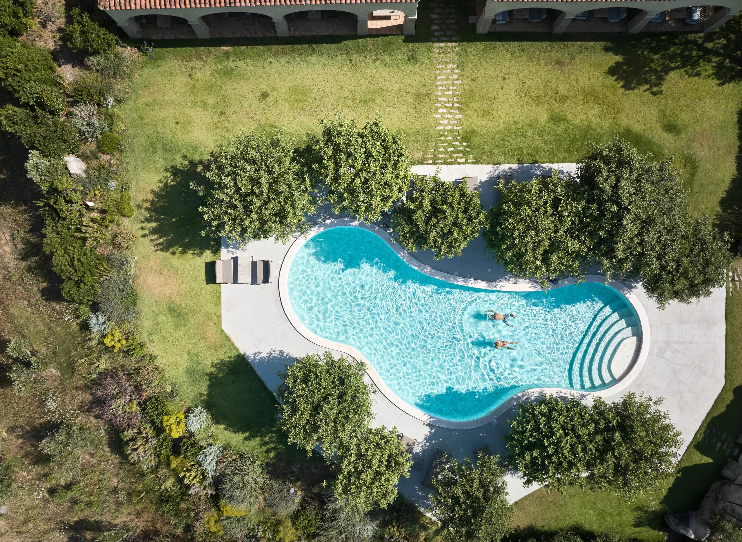 Deluxe Pool Suite