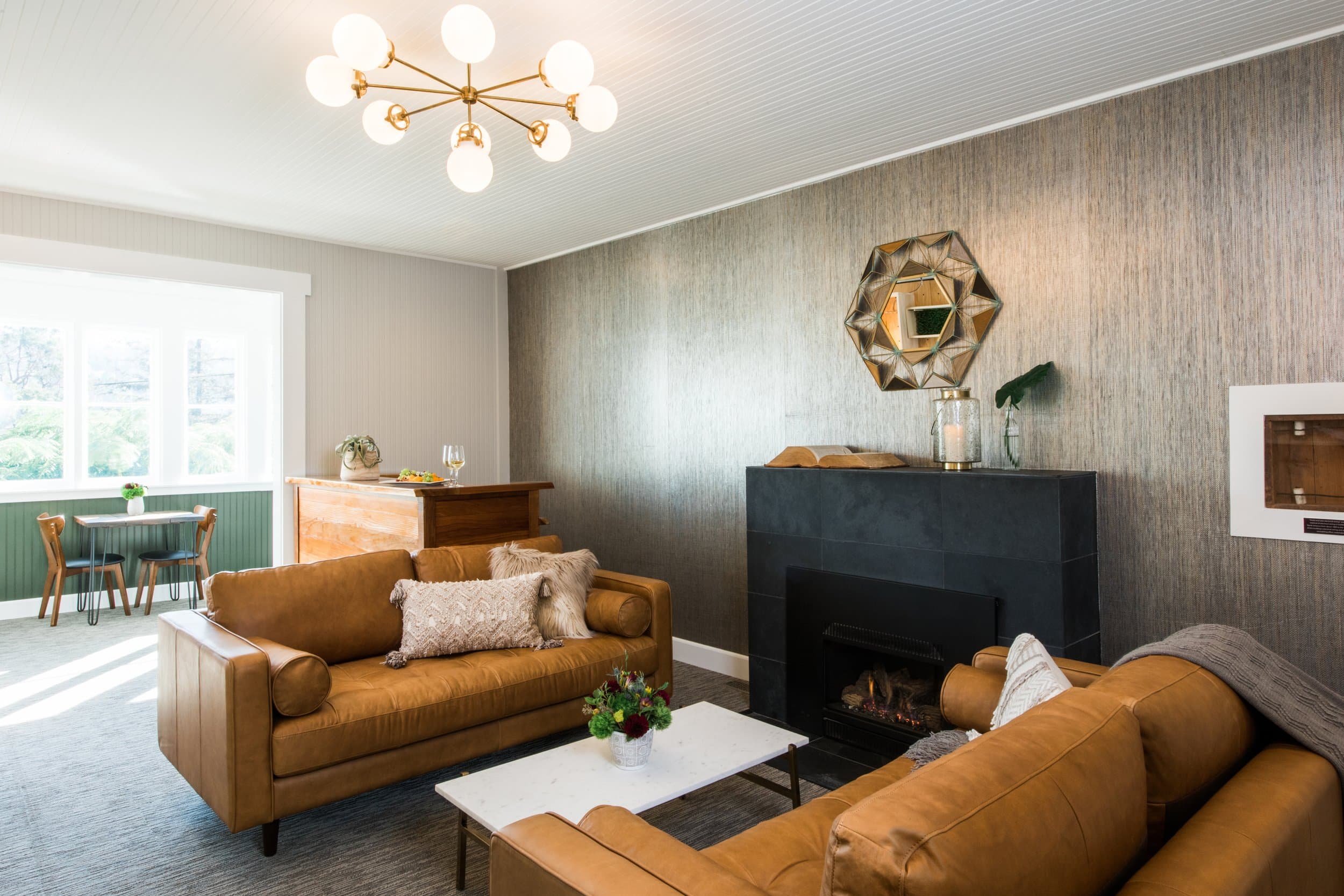 Hillside Two Queen Room