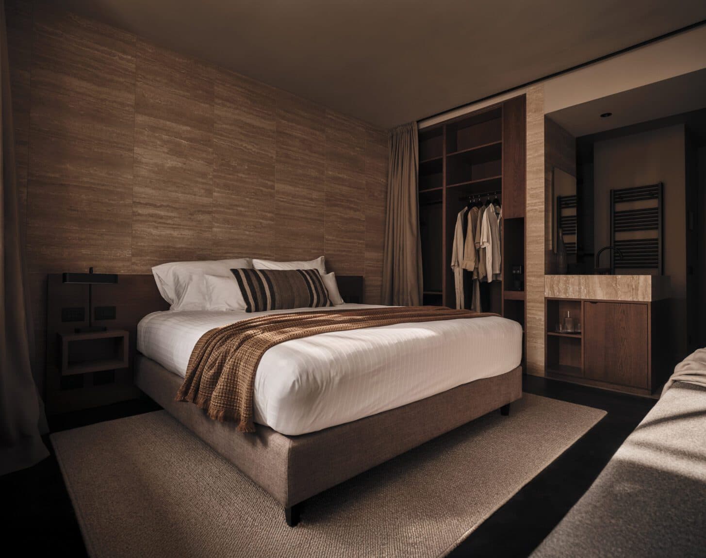 Summit Junior Suite
