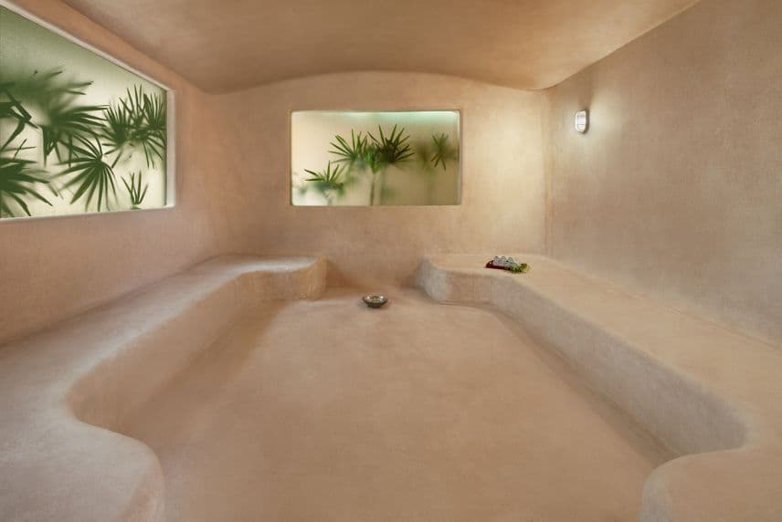 One-Bedroom Luxury Suite