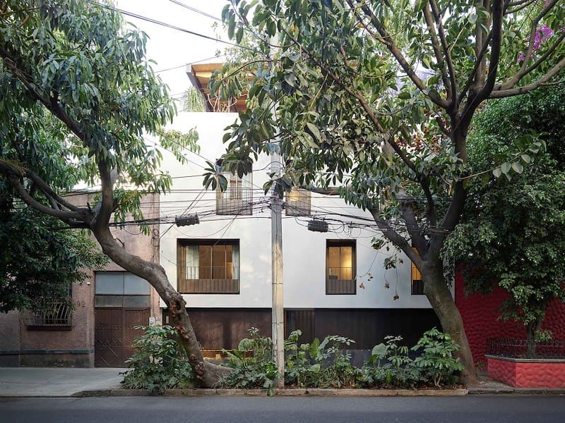 Hotel Dama