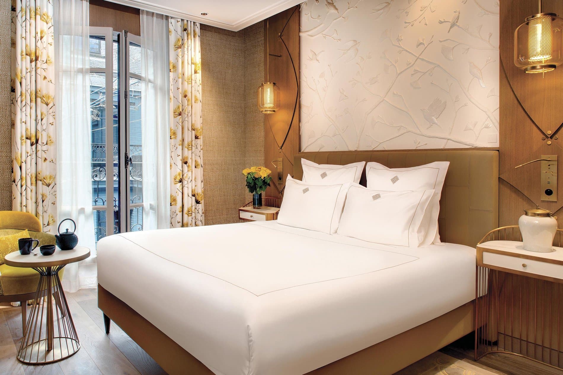 Montaigne Apartment