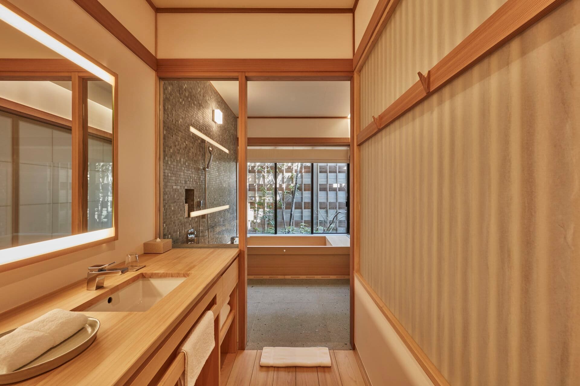Niwa-suzumi