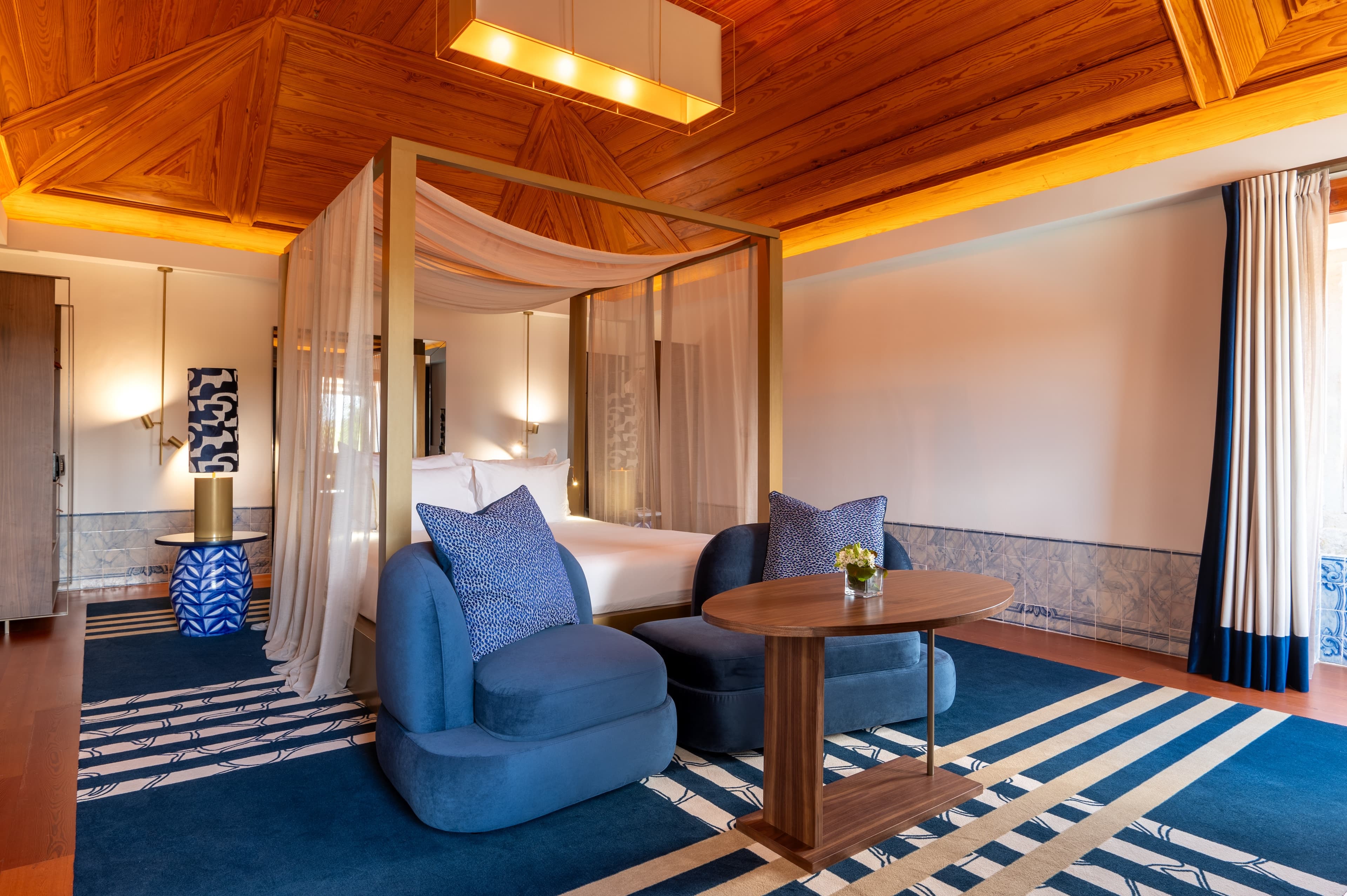 Club Room