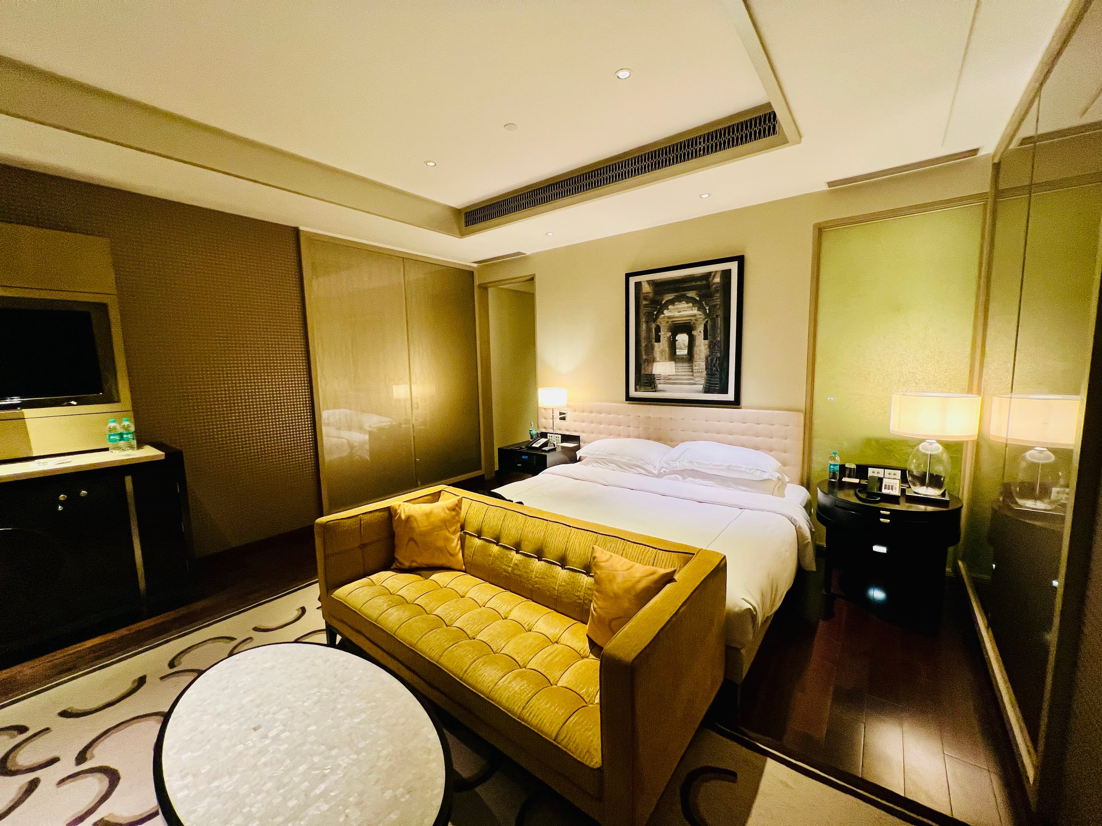 Luxury Room City View