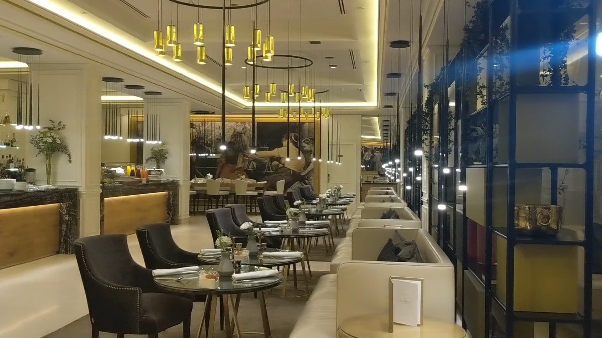 One Bedroom Suite RedLevel