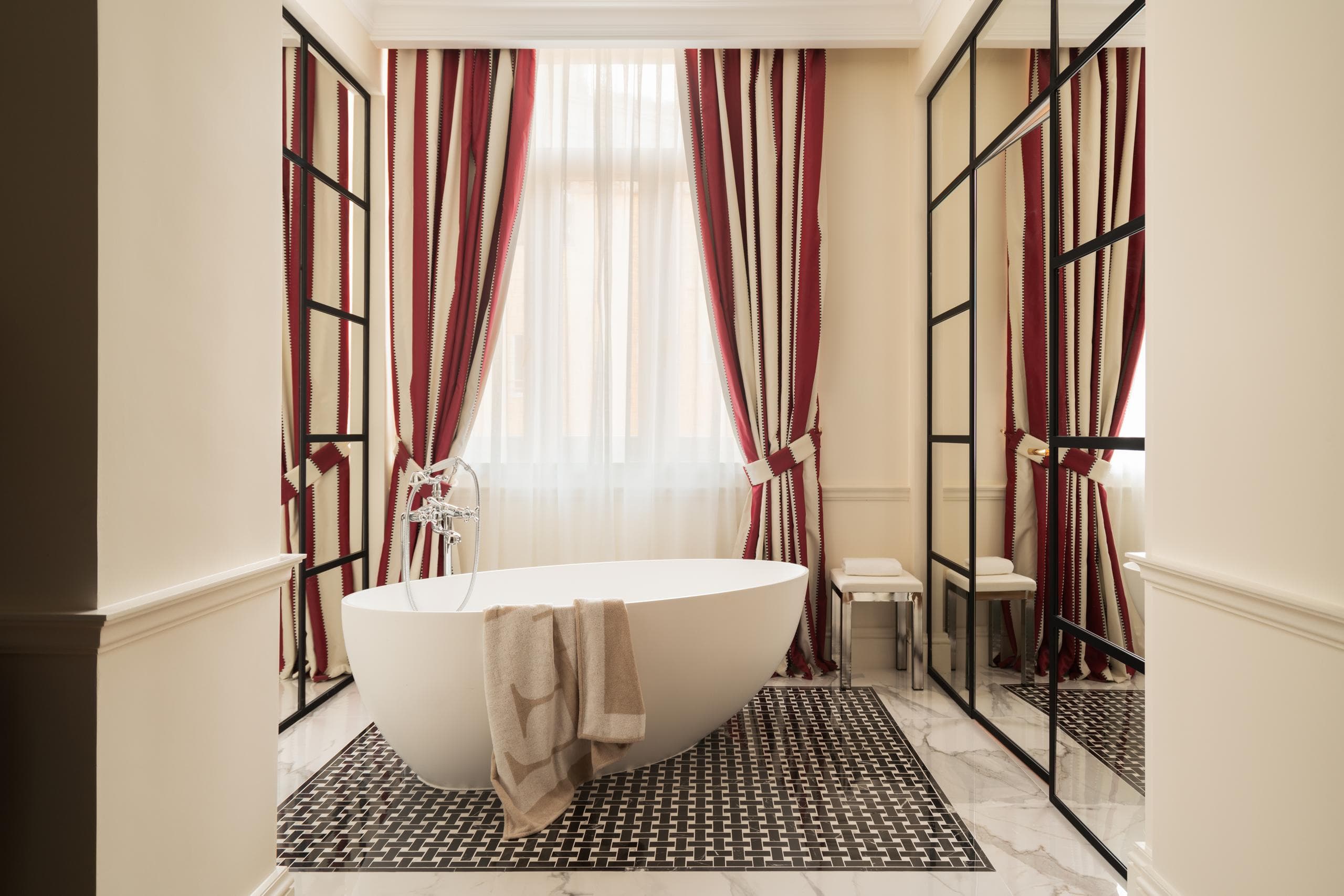 Charme Suite with Hydropool