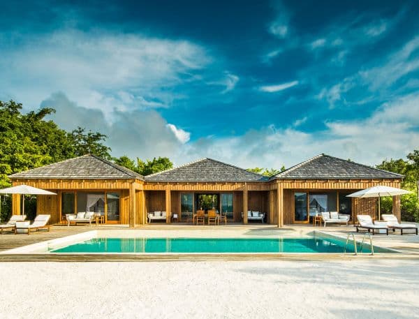 Beachfront Suite