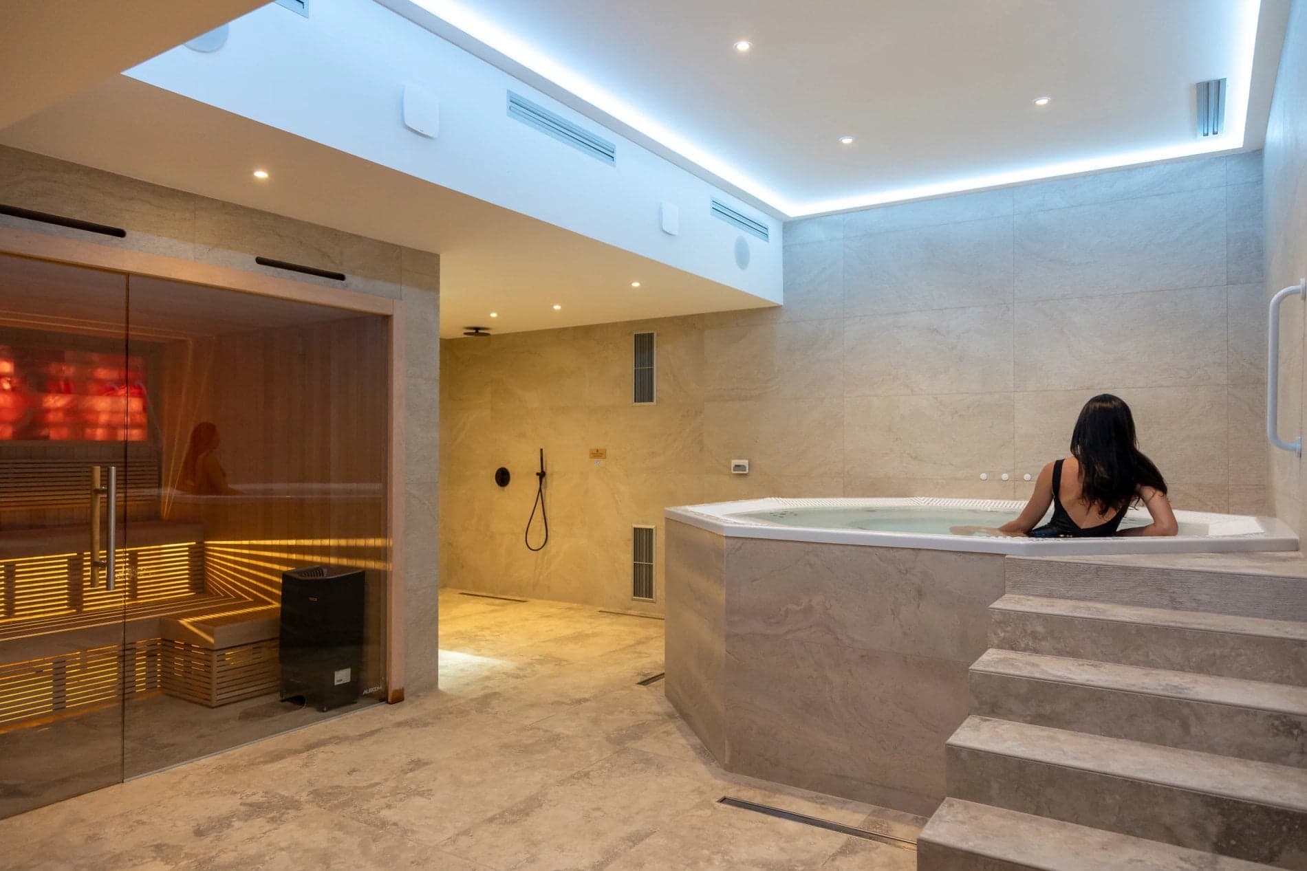 Jacuzzi Prestige Suite