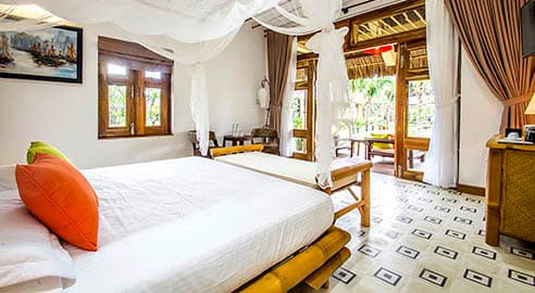 Garden Pavilion Room