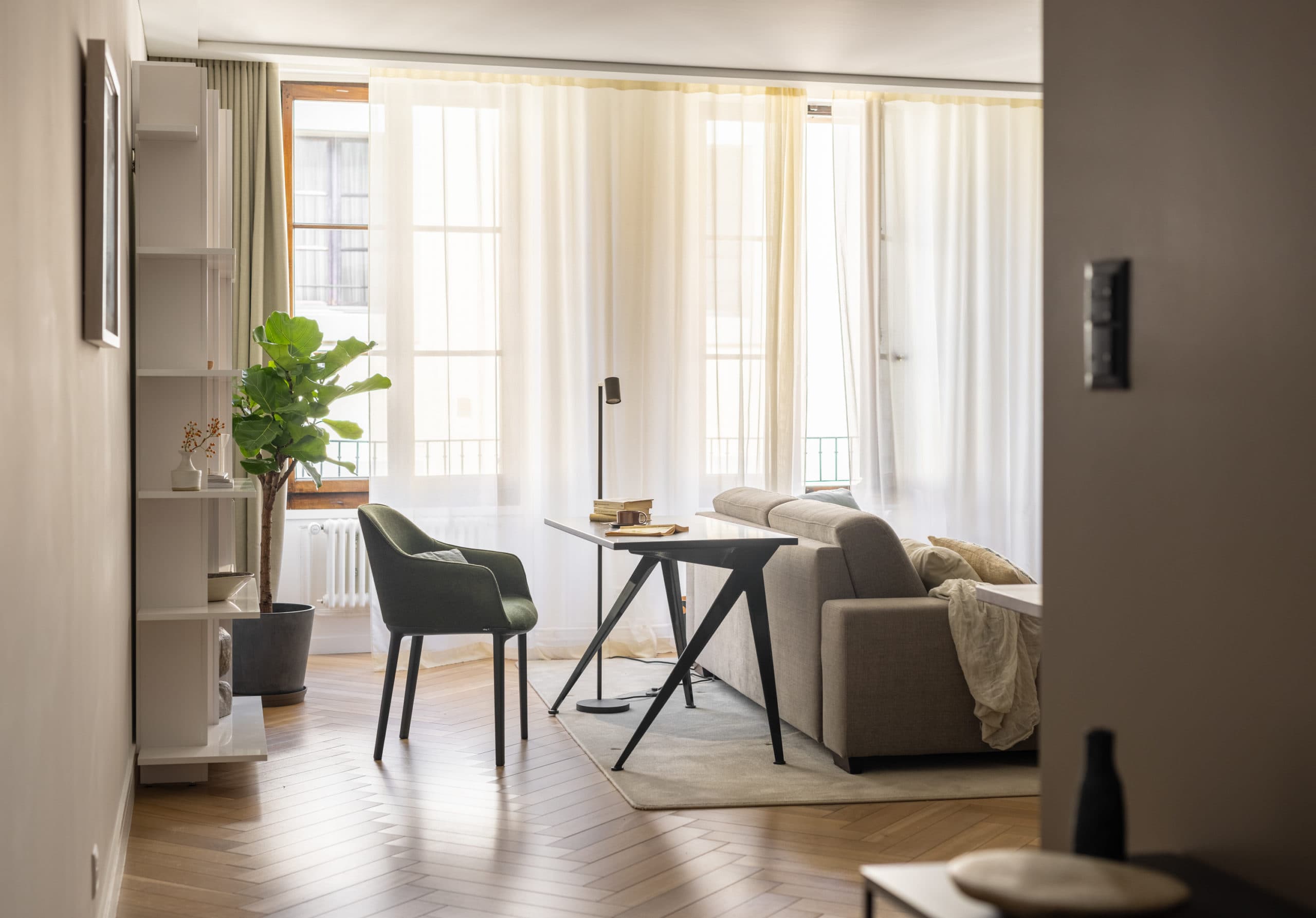 Courtyard One-Bedroom Apartments