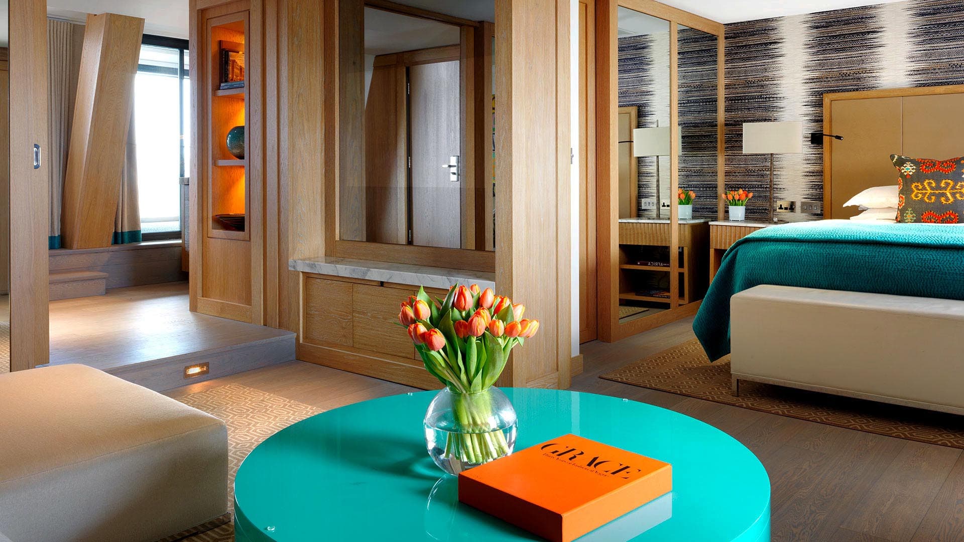 Classic Twin — 2 Single Beds