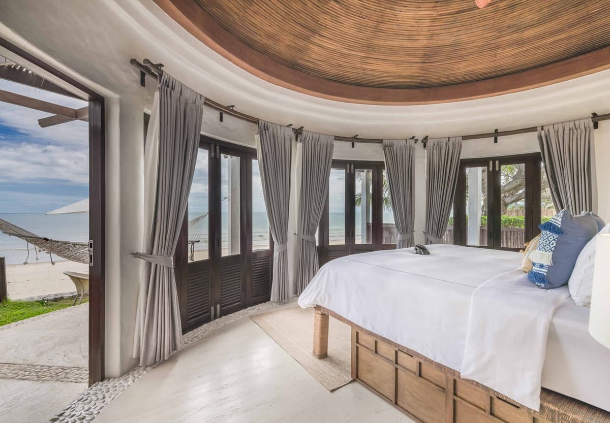 2 Bedroom Hidden Gem Garden Pool Villa