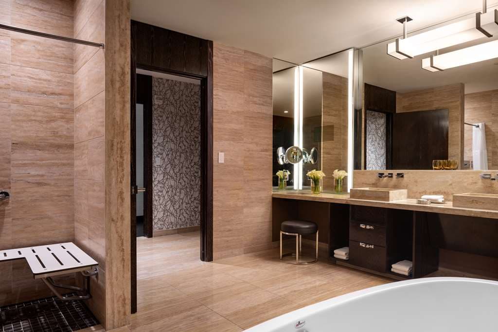 Panorama Strip View One Bedroom Suite