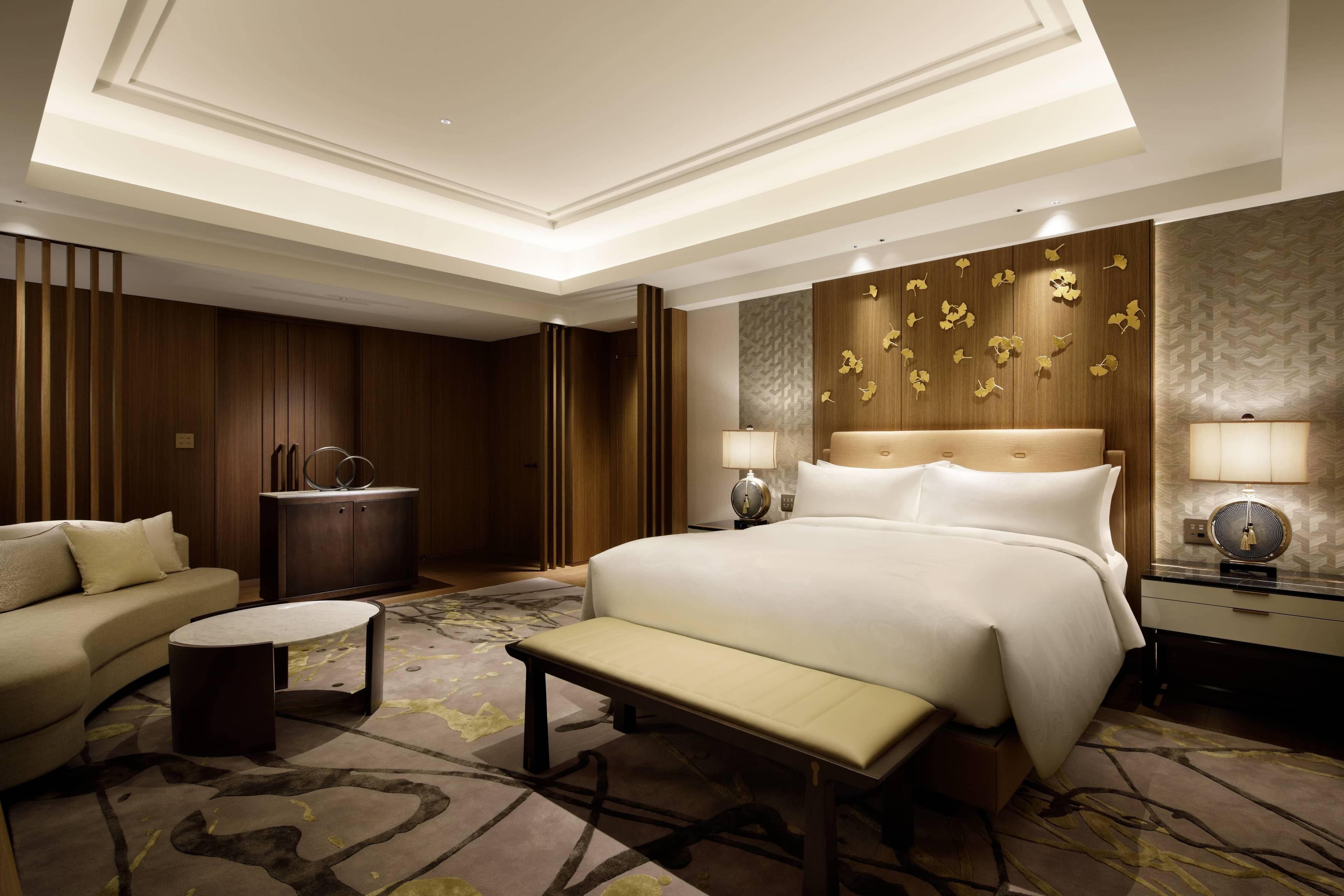 Deluxe Room 1 King