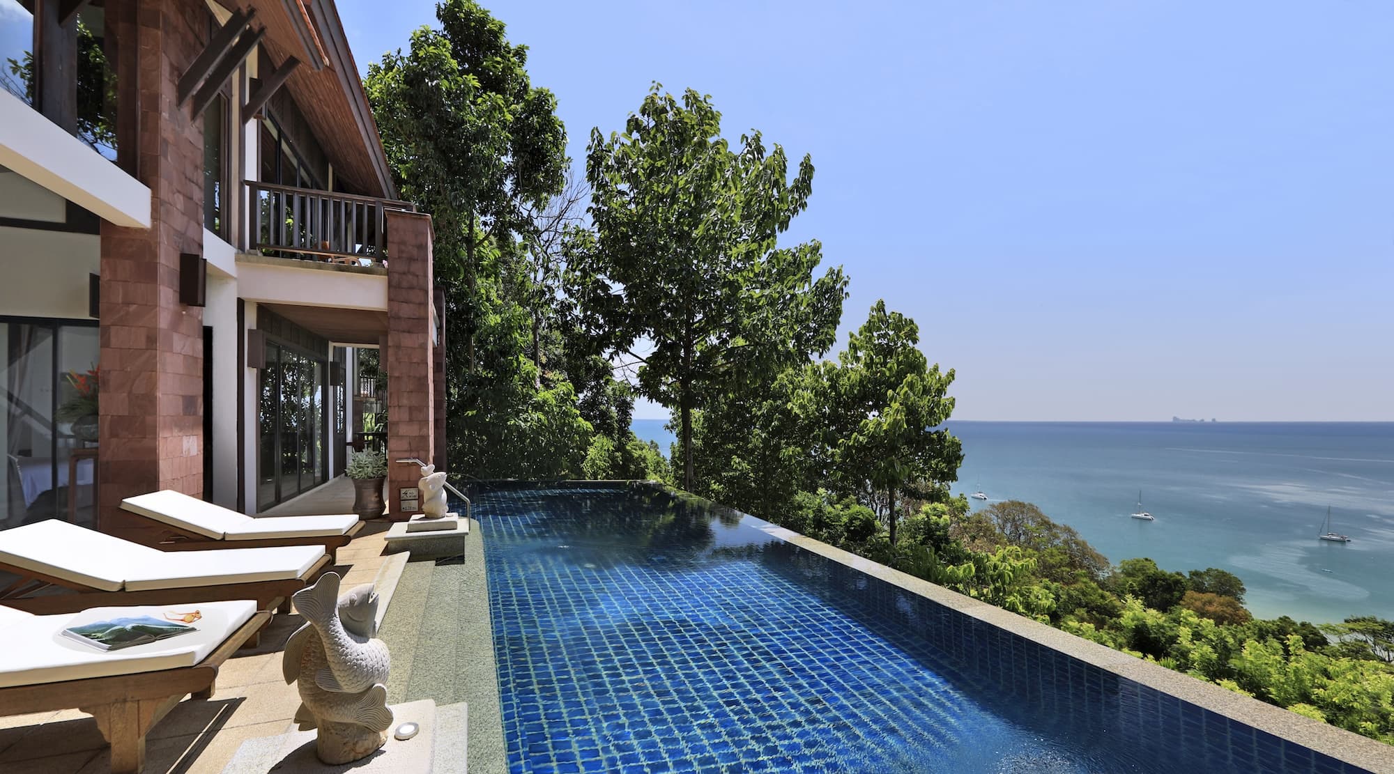 One Bedroom Beachside Pavilion Suite