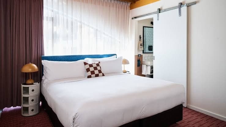 Midtown 1 Bedroom Suite