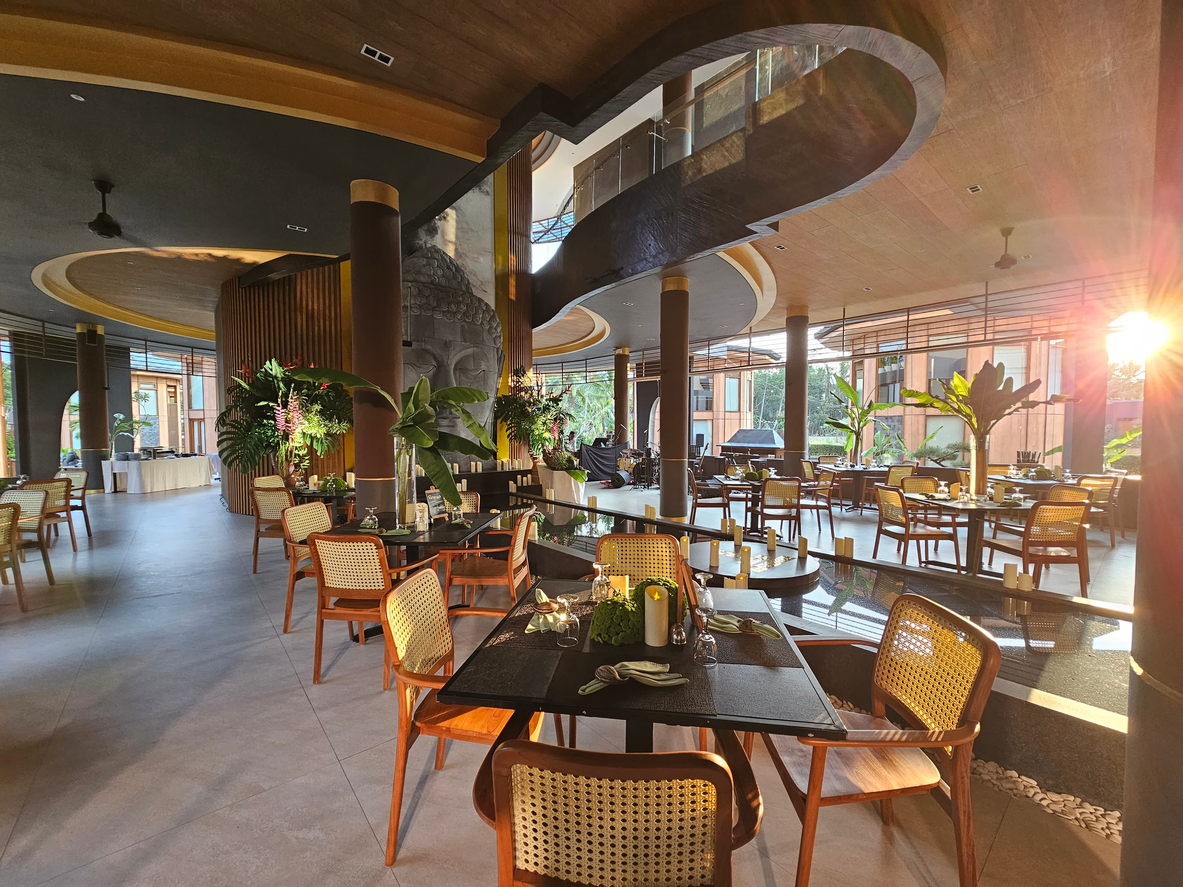 Pawon Stupa Villa Executive Pool Suite