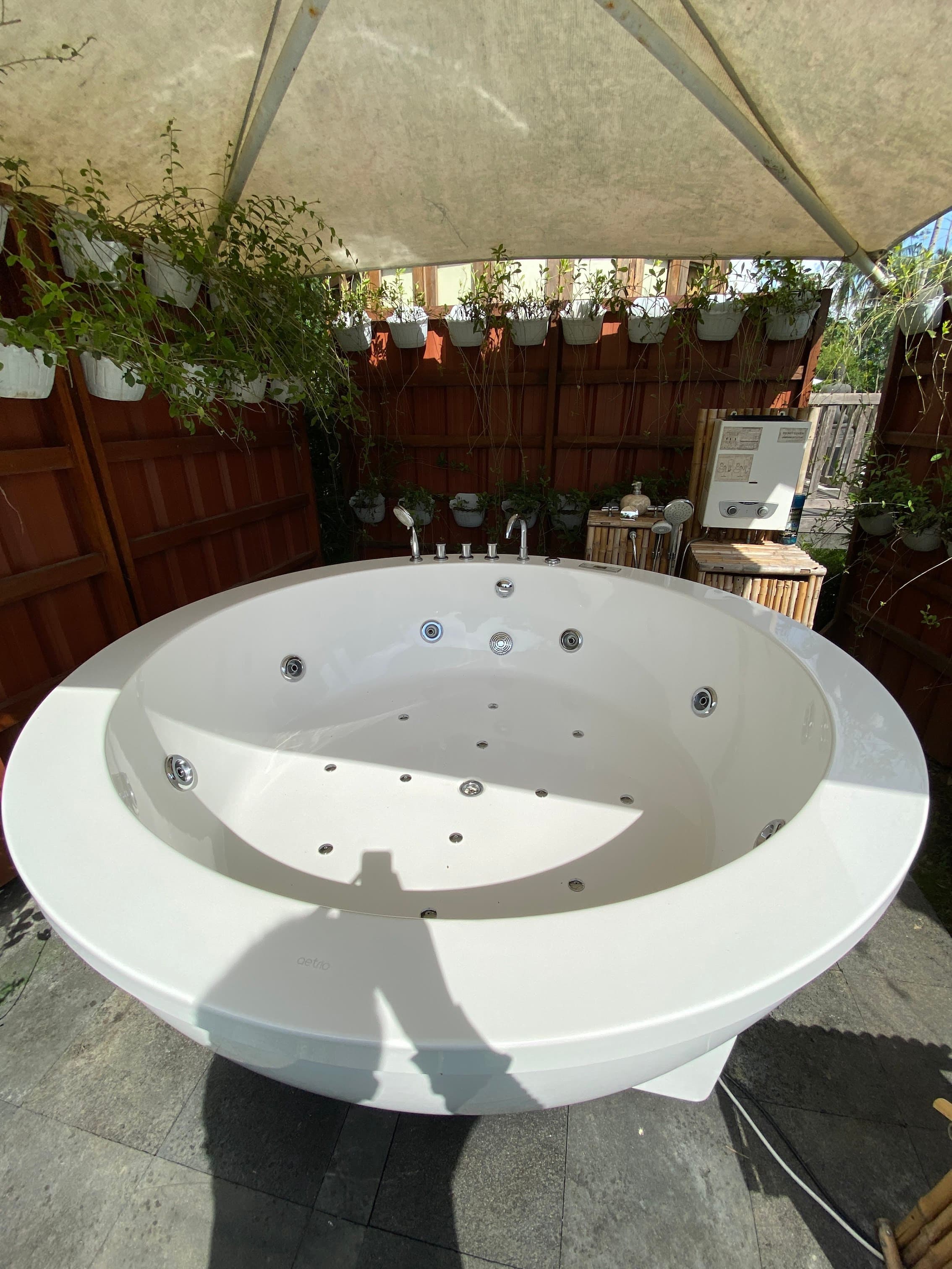 Mendut Stupa Villa Family Jacuzzi Suite