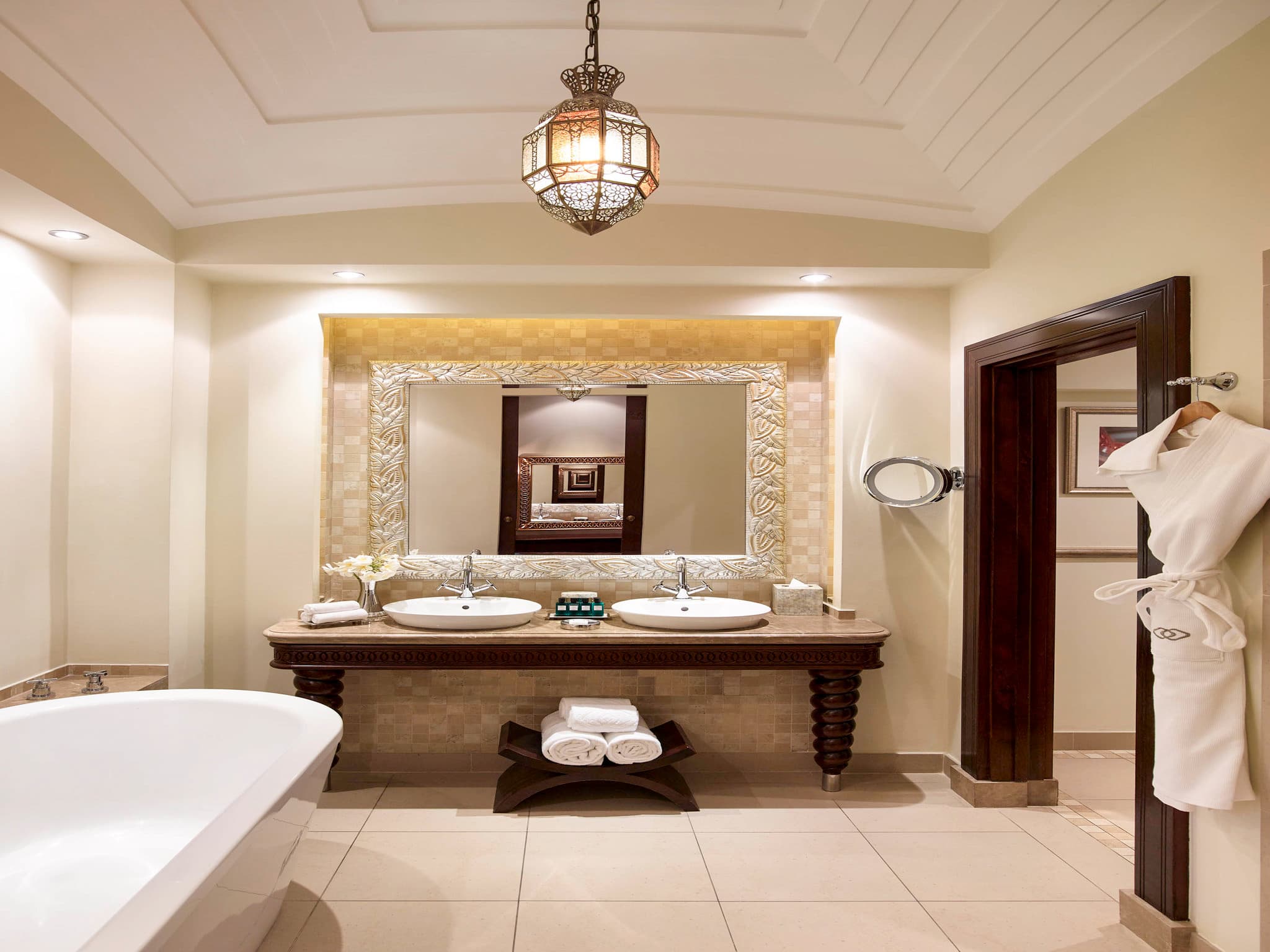 Luxury Room – Club Millésime, 1 King Bed, Sea View