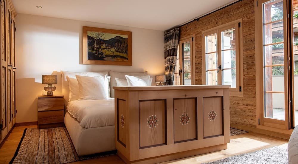 Suite 16 — 2-Bedroom Suite