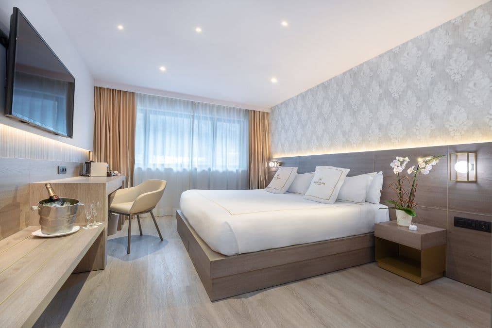 Grand Plaza Hotel & Wellness