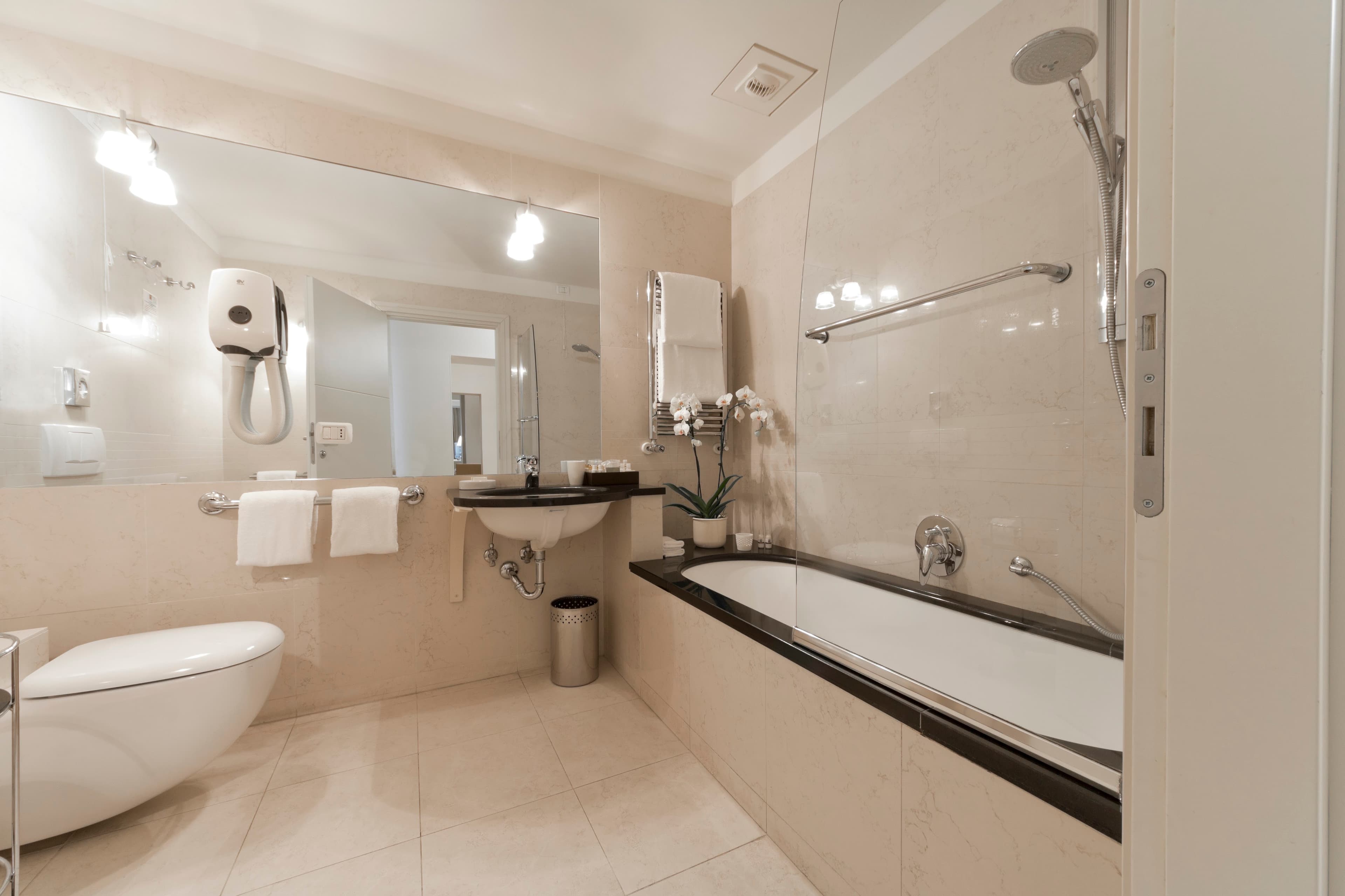 Top Floor Grand Suite