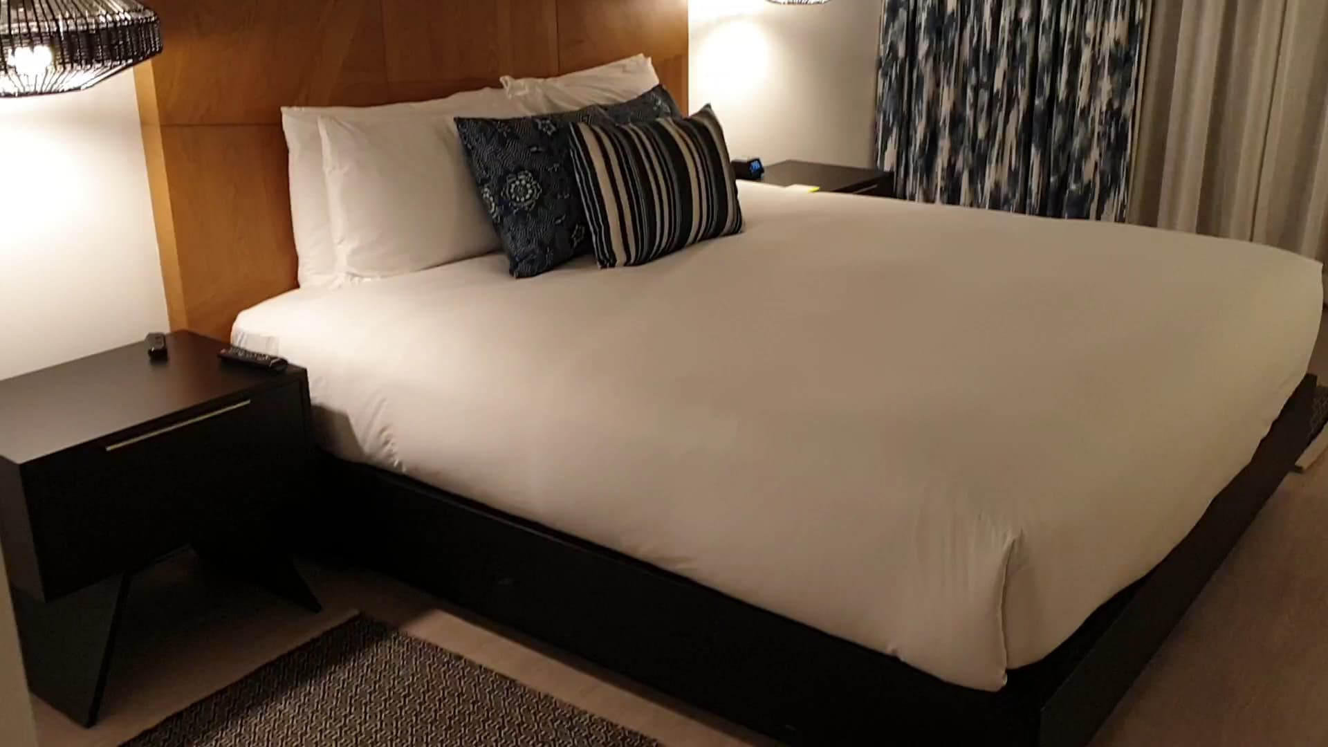 Deluxe Room with Balcony