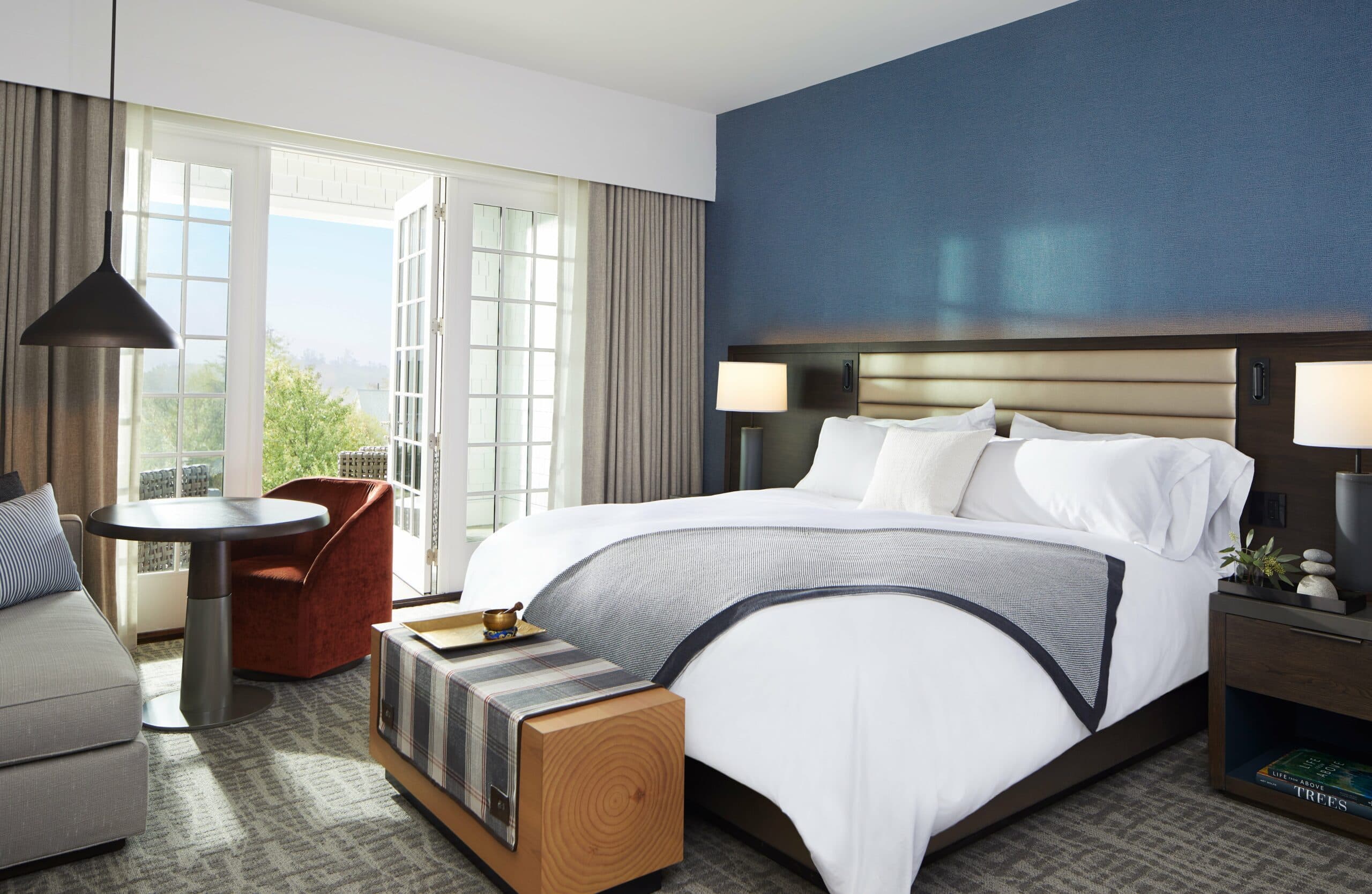 Blossom Hill Room
