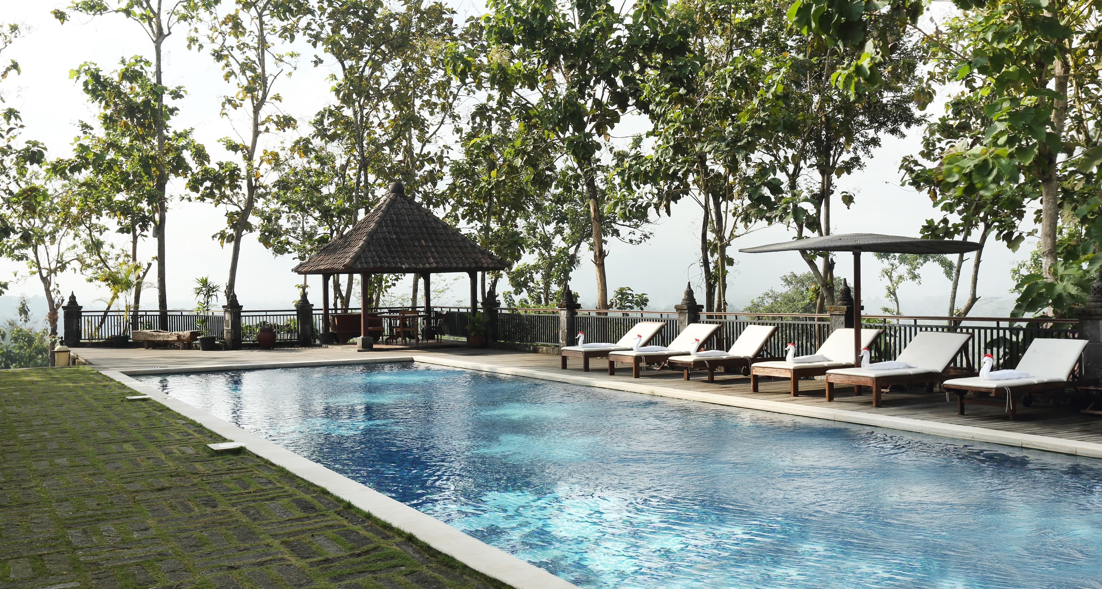 Exclusive Traditional Pool Villa