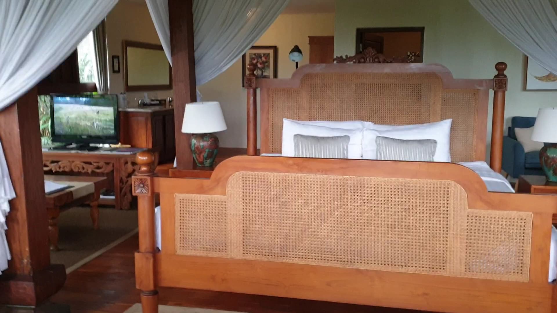 Duplex Royal Pool Villa