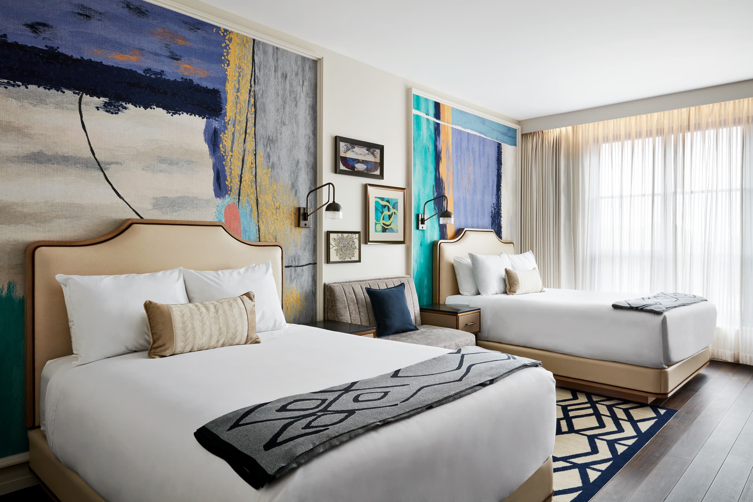 Deluxe Double Queen Room