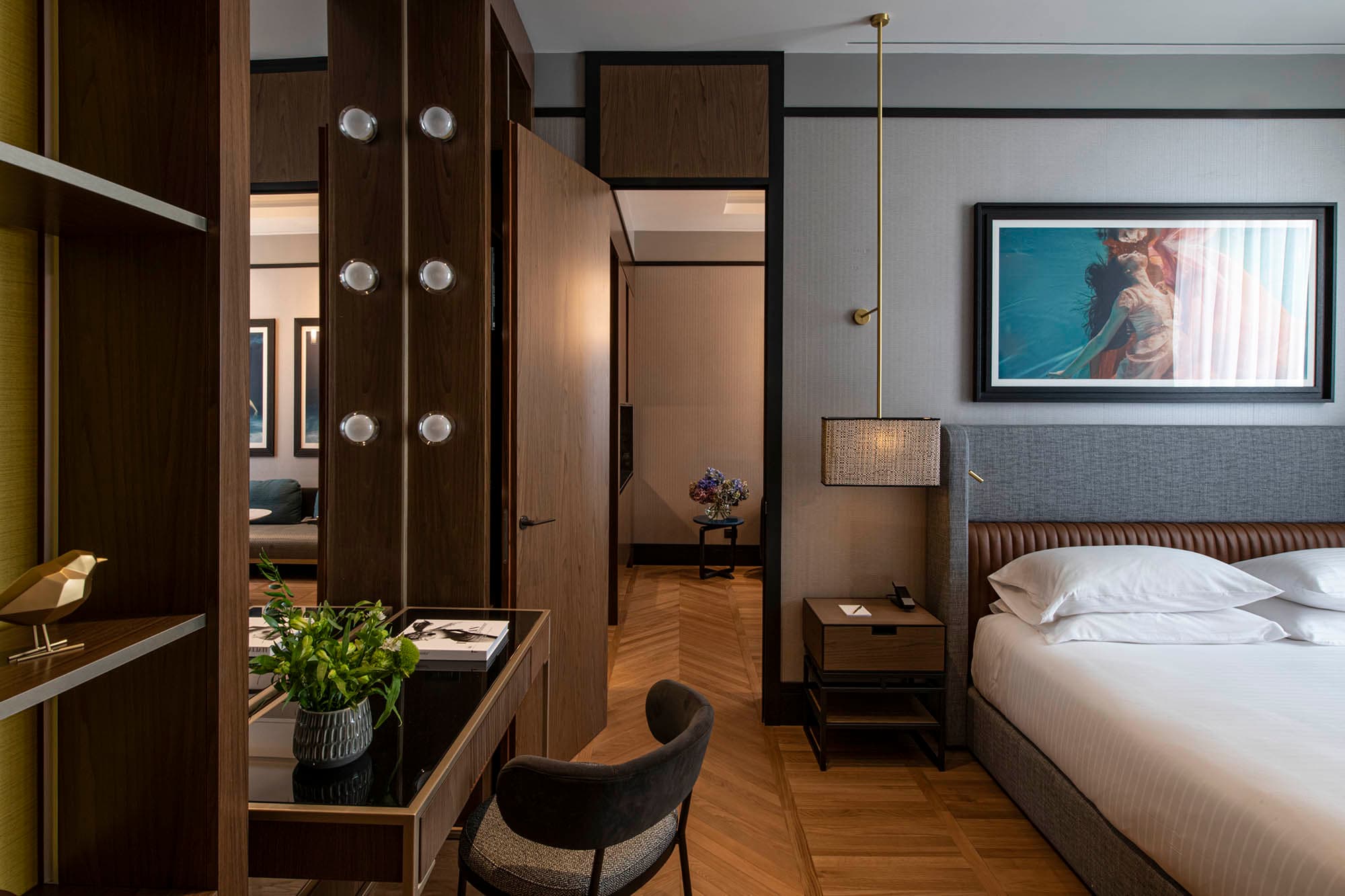 Deluxe Apartment