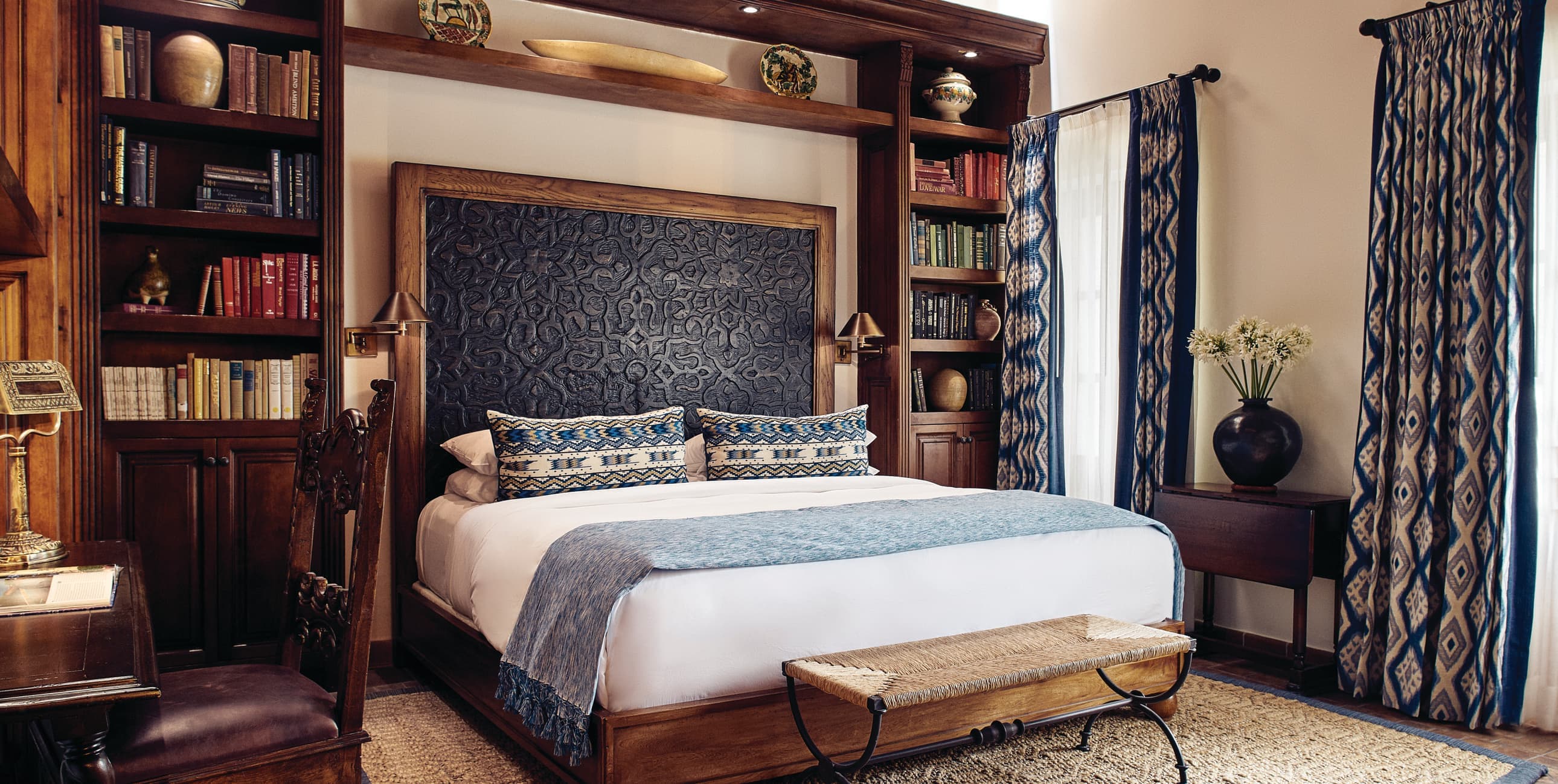 Deluxe One-Bedroom Suite