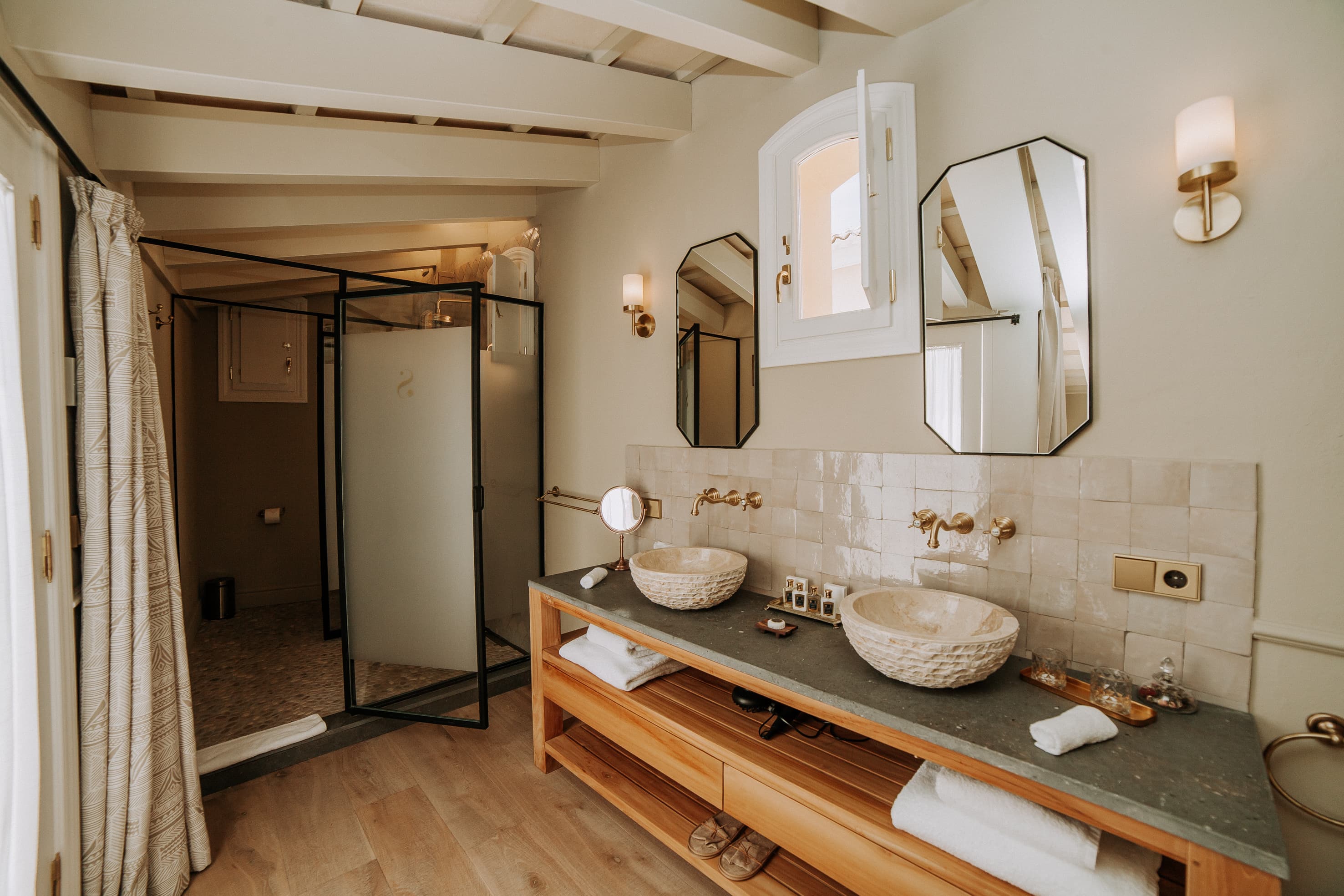 Sant Jeroni Suite