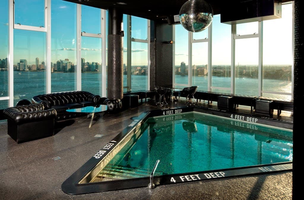 Empire Suite