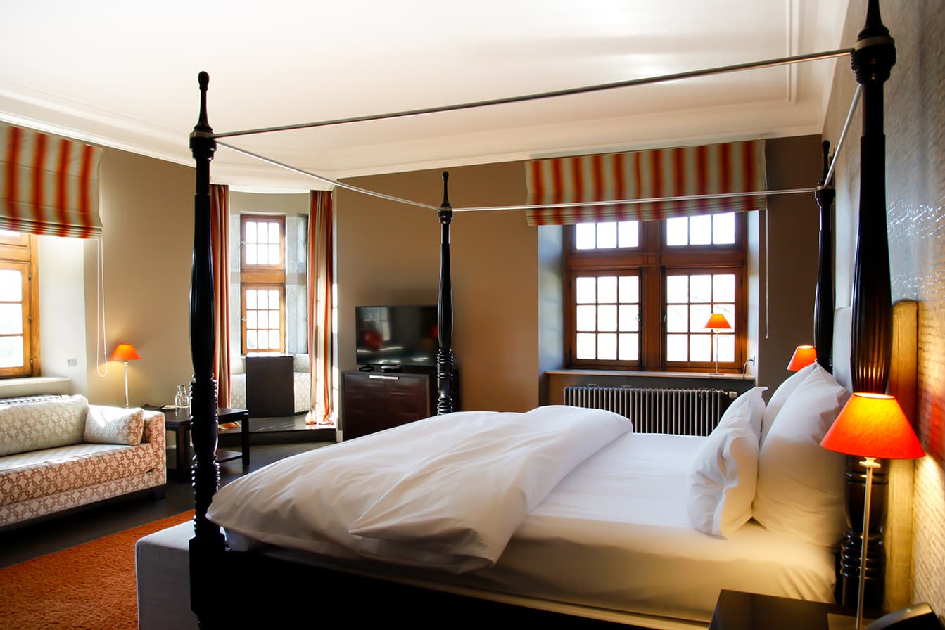 Manorial Suites